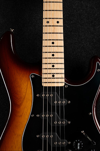 Электрогитара G&L Builder