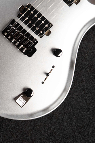 Электрогитара Covenant I-STD 100 silver - купить в "Гитарном Клубе"