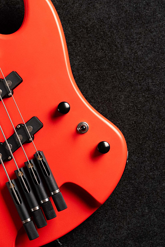 Бас-гитара Inspector Headless Red - купить в "Гитарном Клубе"