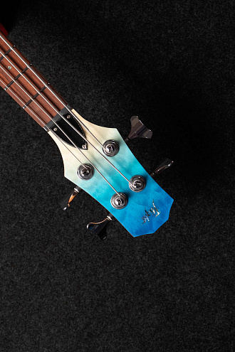 Бас-гитара уменьшенная Flight Mini Bass TBL - купить в "Гитарном Клубе"