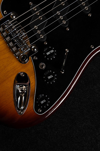 Электрогитара G&L Builder