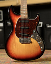 Электрогитара G&L FD Skyhawk 3-Tone Sunburst CR - купить в "Гитарном Клубе"