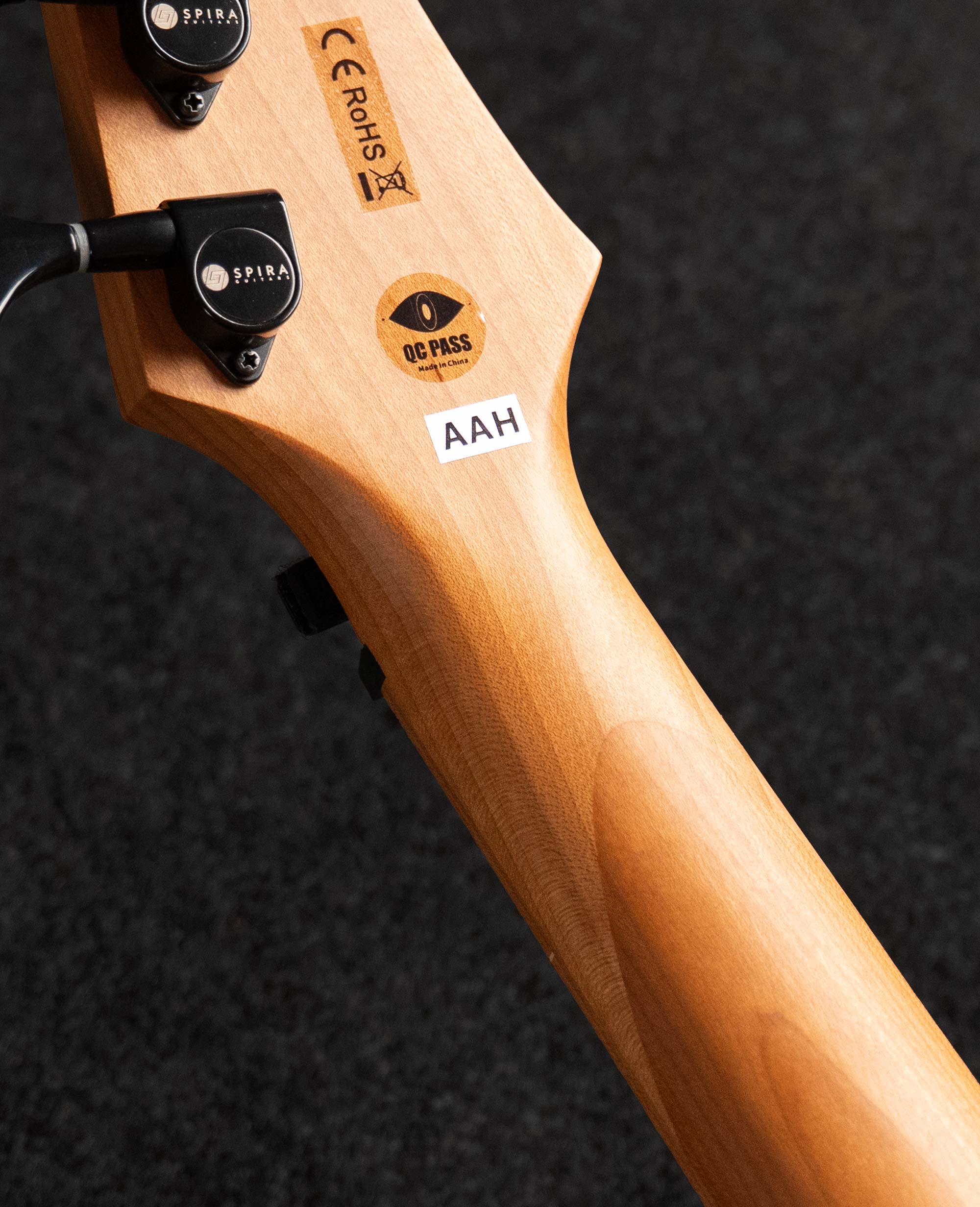 Бас-гитара Spira B-400 MBK - купить в "Гитарном Клубе"