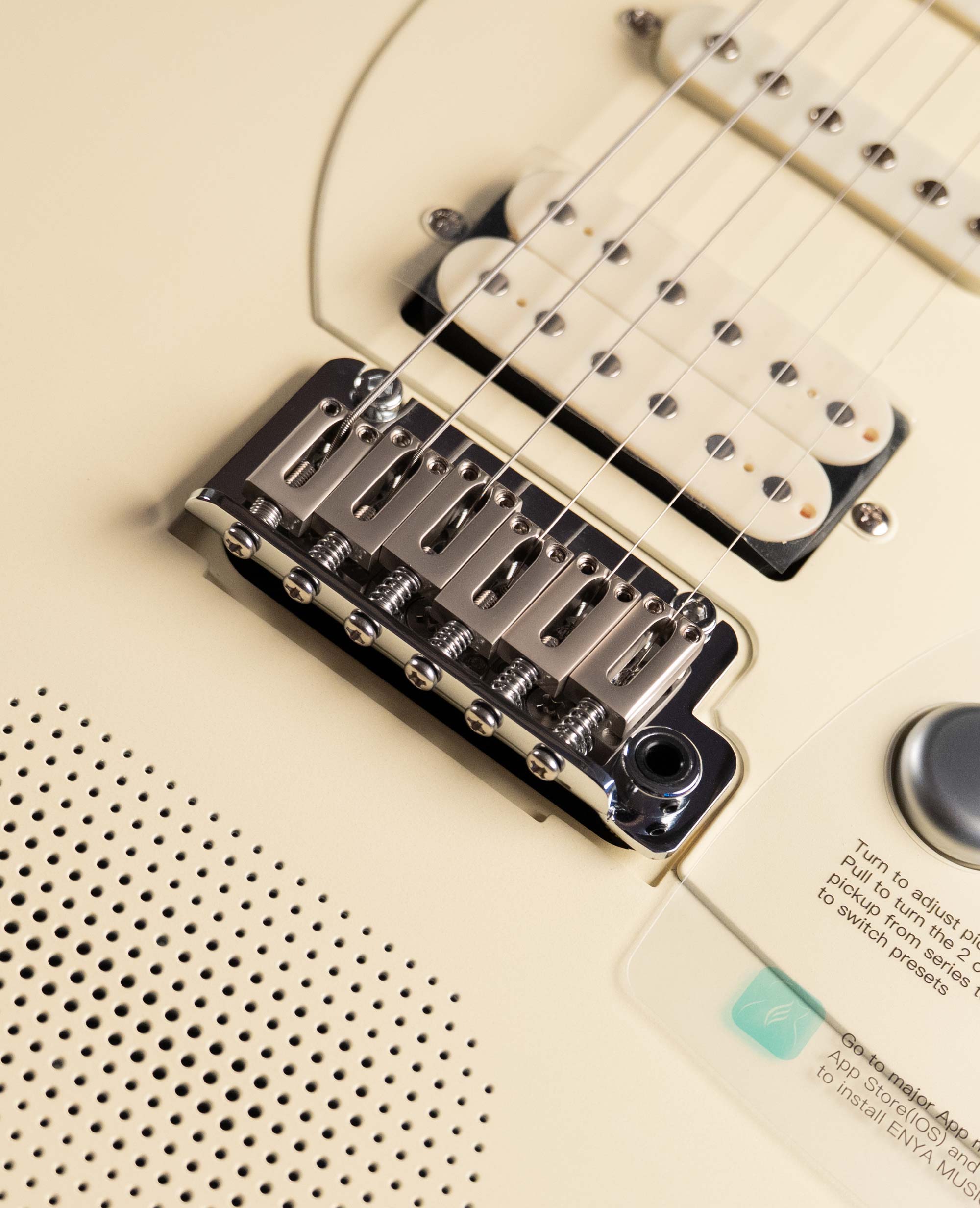 Электрогитара Enya NOVA GO SONIC NEW WHITE INSPIRE - купить в "Гитарном Клубе"