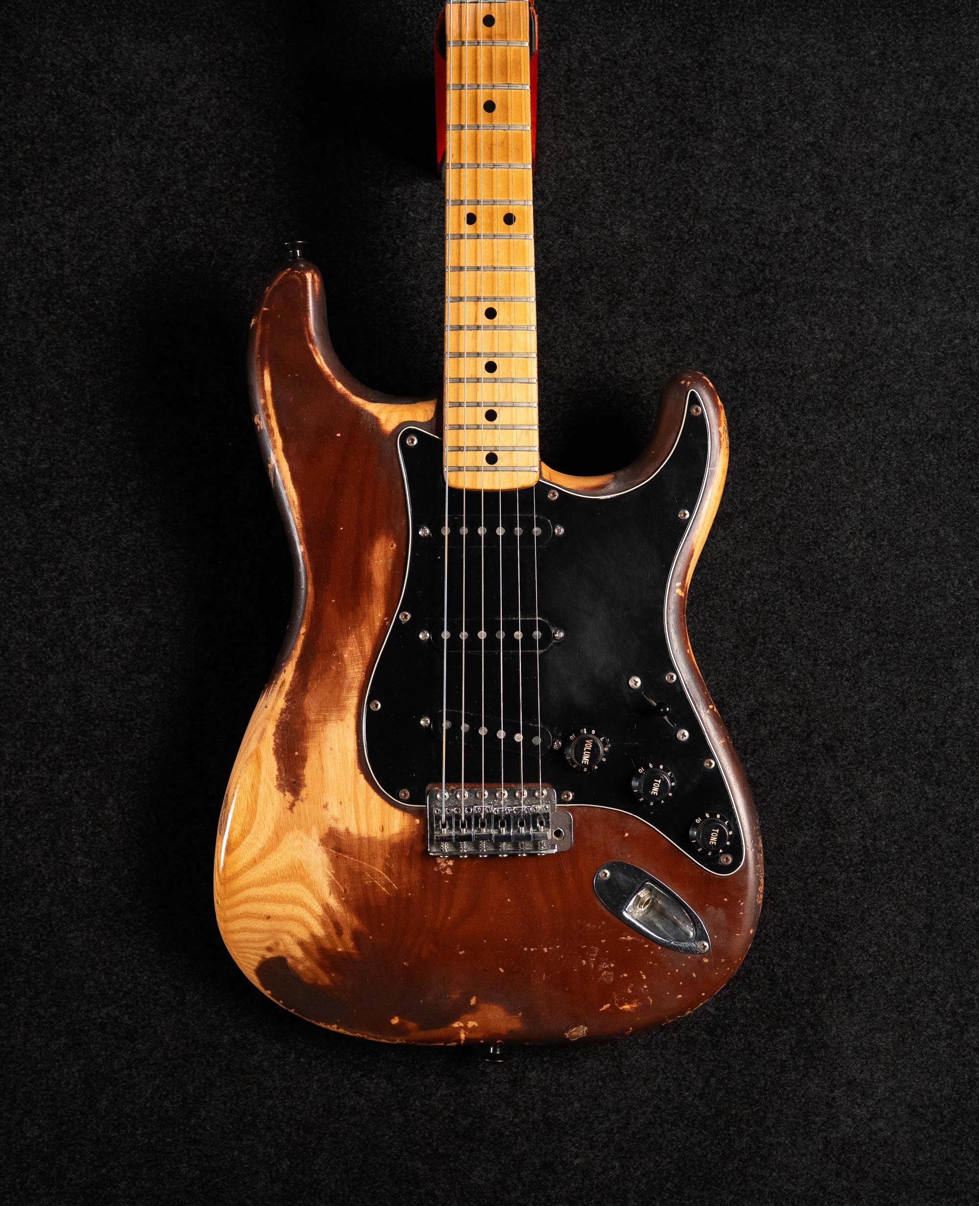 Электрогитара Fender Stratocaster’ 74  - купить в "Гитарном Клубе"