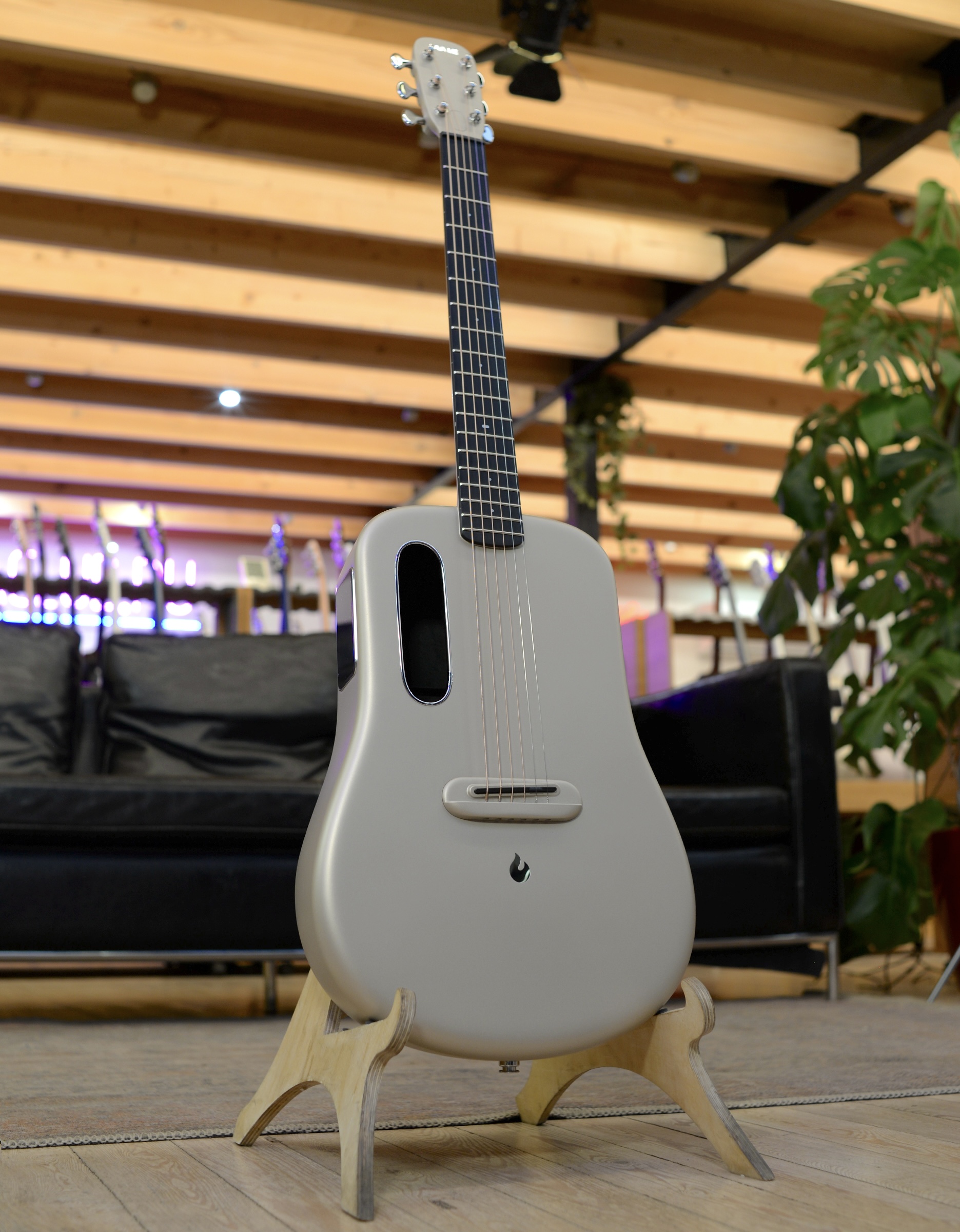 Трансакустическая гитара Lava Me-4 Gold Space 36” - купить в "Гитарном Клубе"
