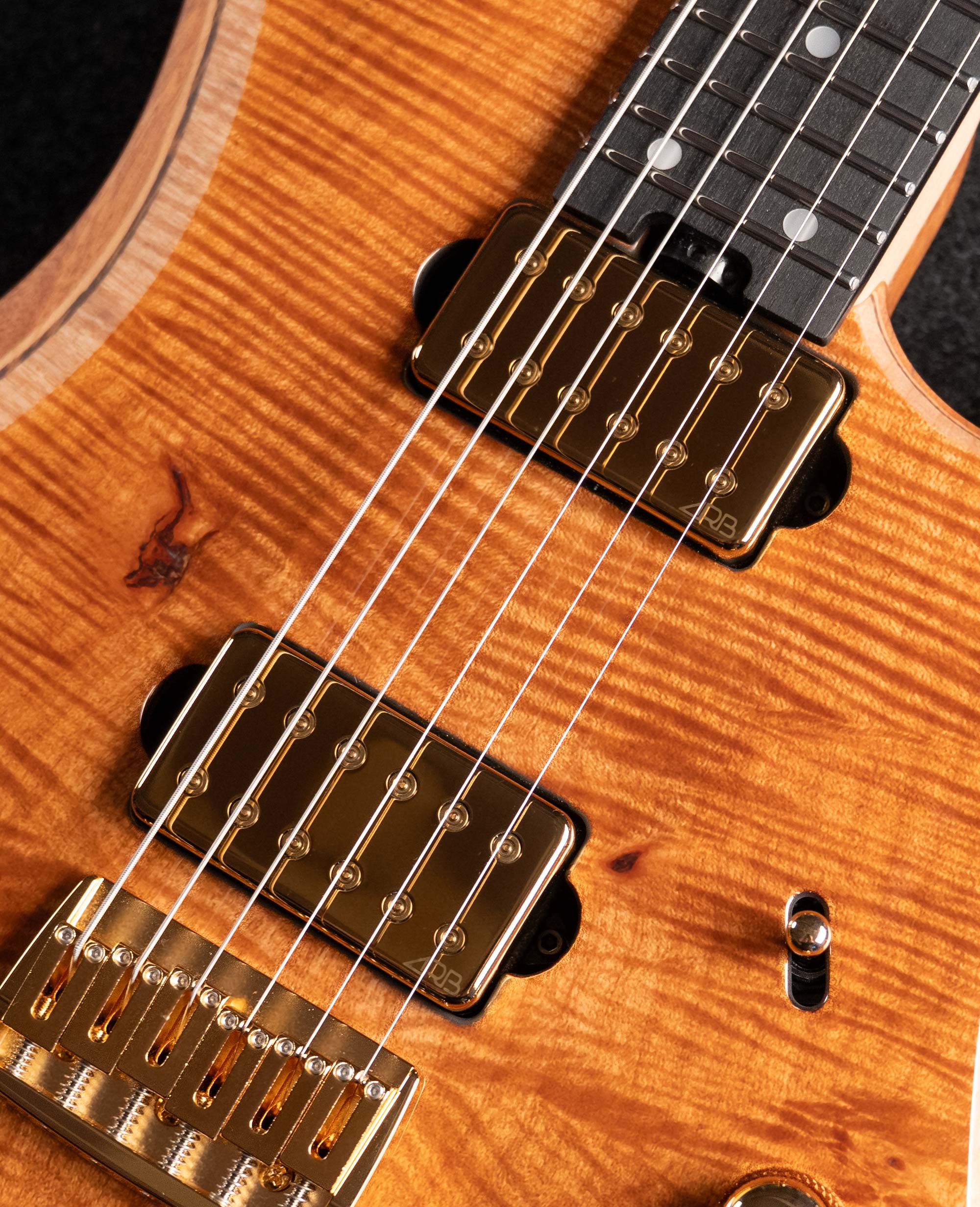 Электрогитара Khmelevsky HV Eye of a Tiger - купить в "Гитарном Клубе"