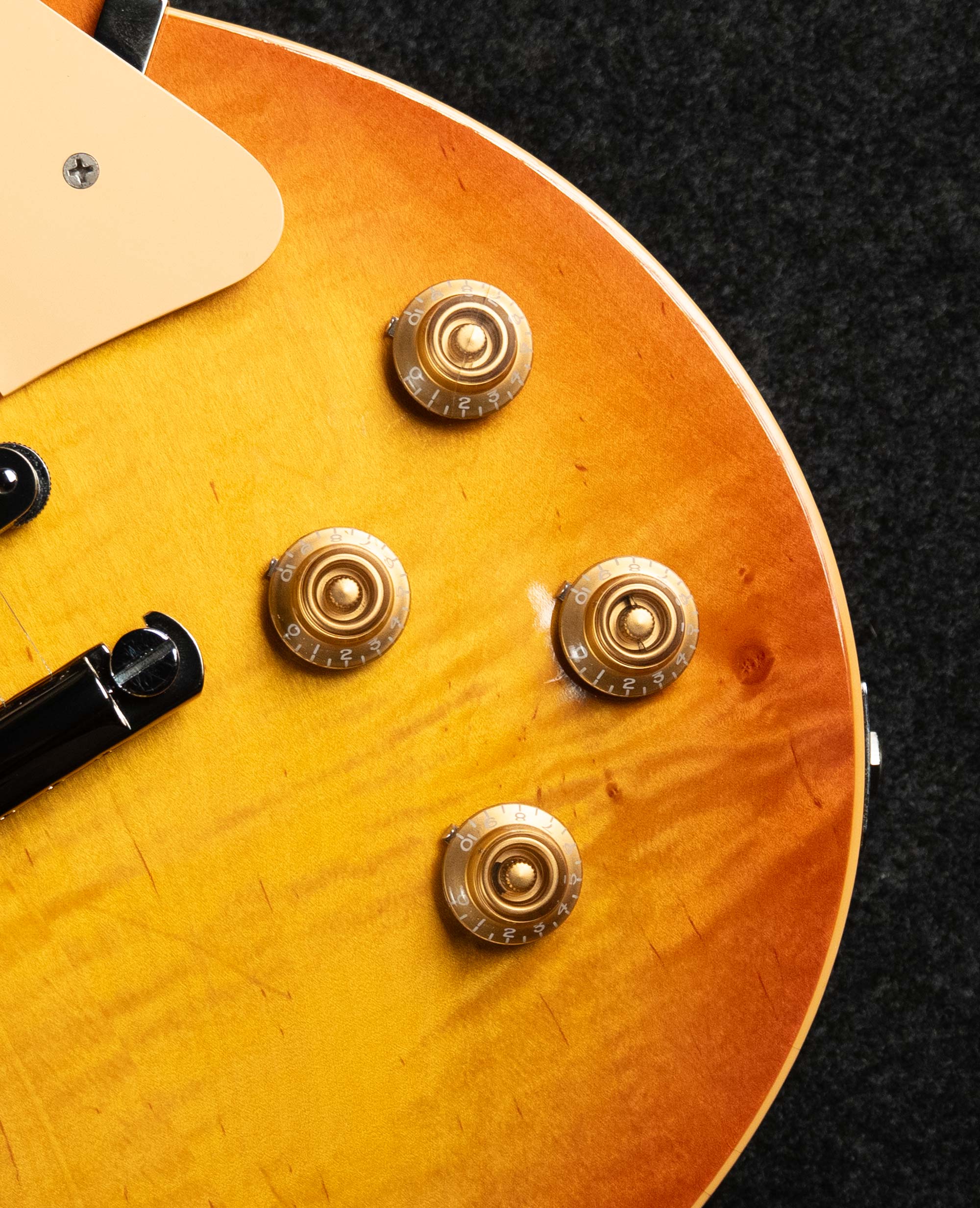 Электрогитара Gibson Les Paul Plus Standard 50s’ 2006 - купить в "Гитарном Клубе"