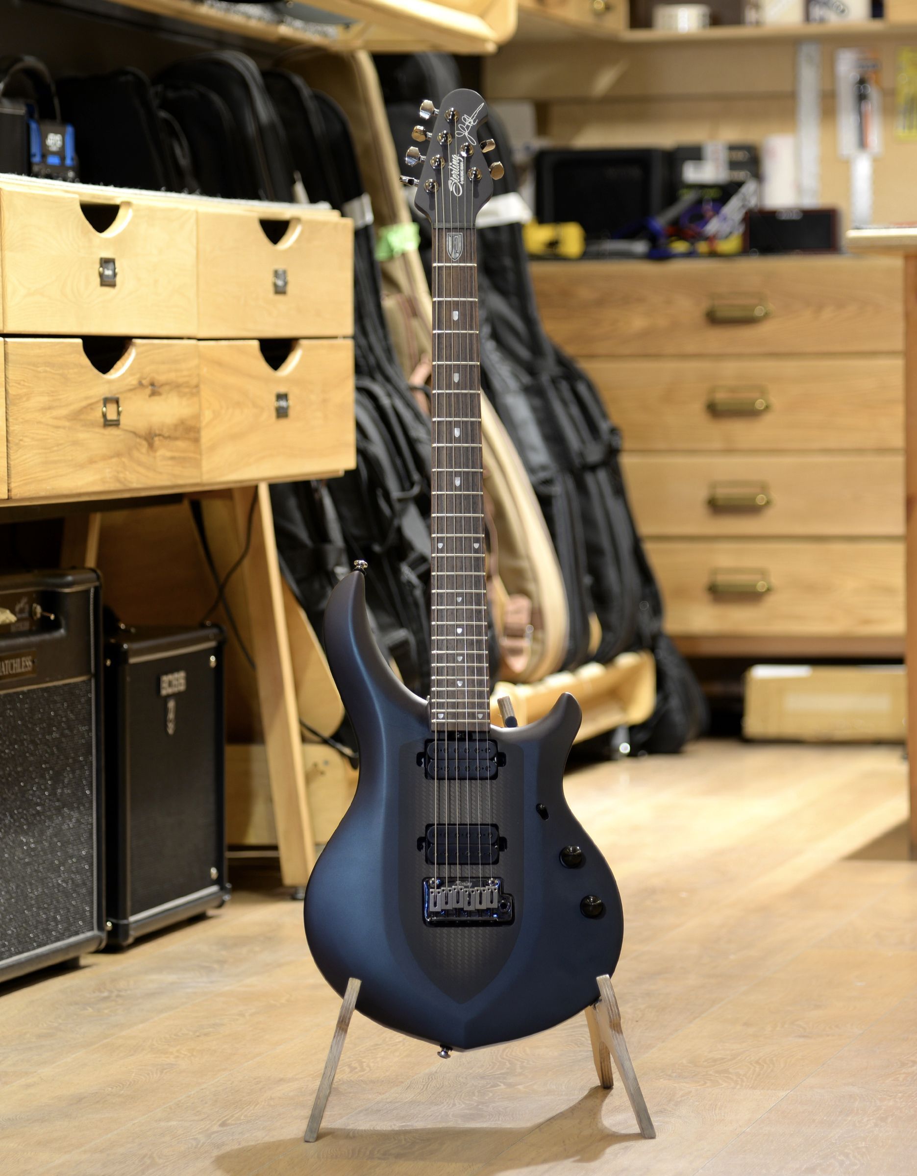 Электрогитара Sterling Maj100 Majesty in Arctic Dream, John Petrucci Signature - купить в "Гитарном Клубе"