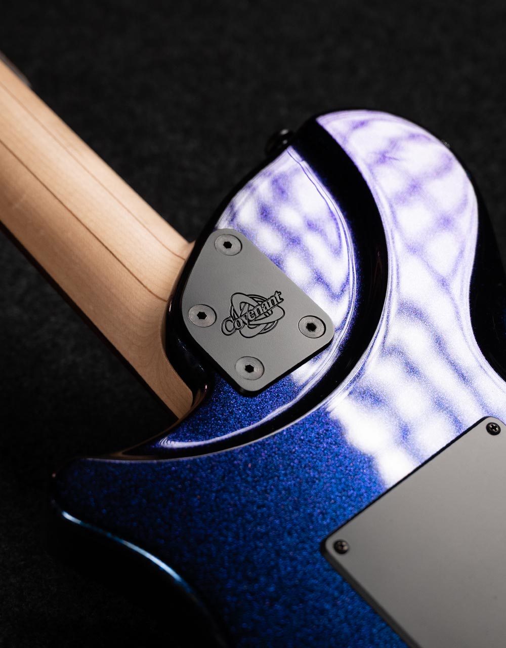 Электрогитара Covenant Custom Model Be Aurora - купить в "Гитарном Клубе"