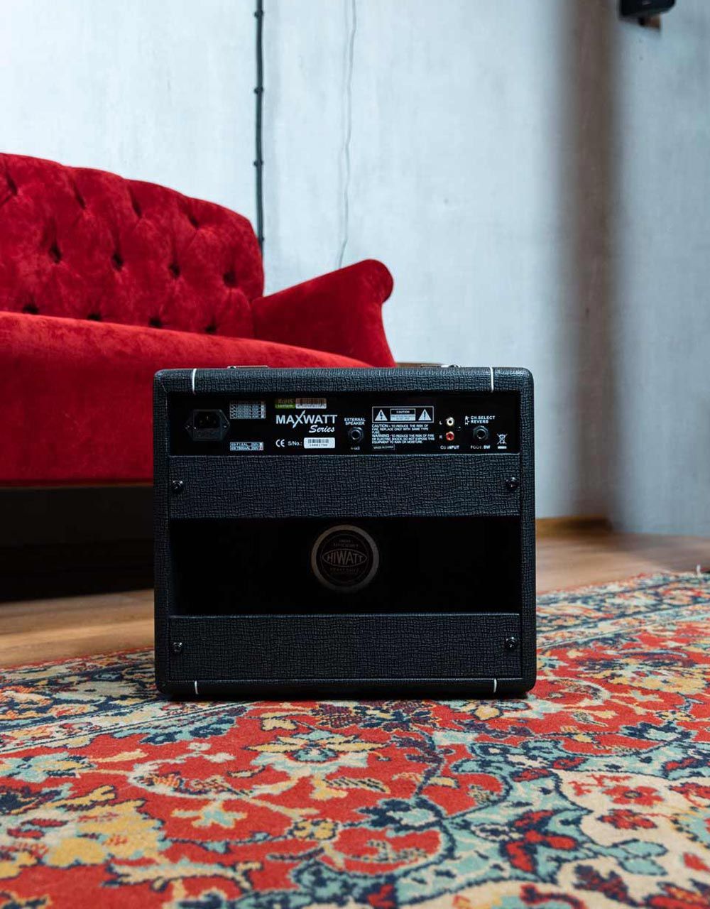 Комбоусилитель для электрогитары HIWATT MAXWATT G20R, 1х8, 20Вт - купить в "Гитарном Клубе"