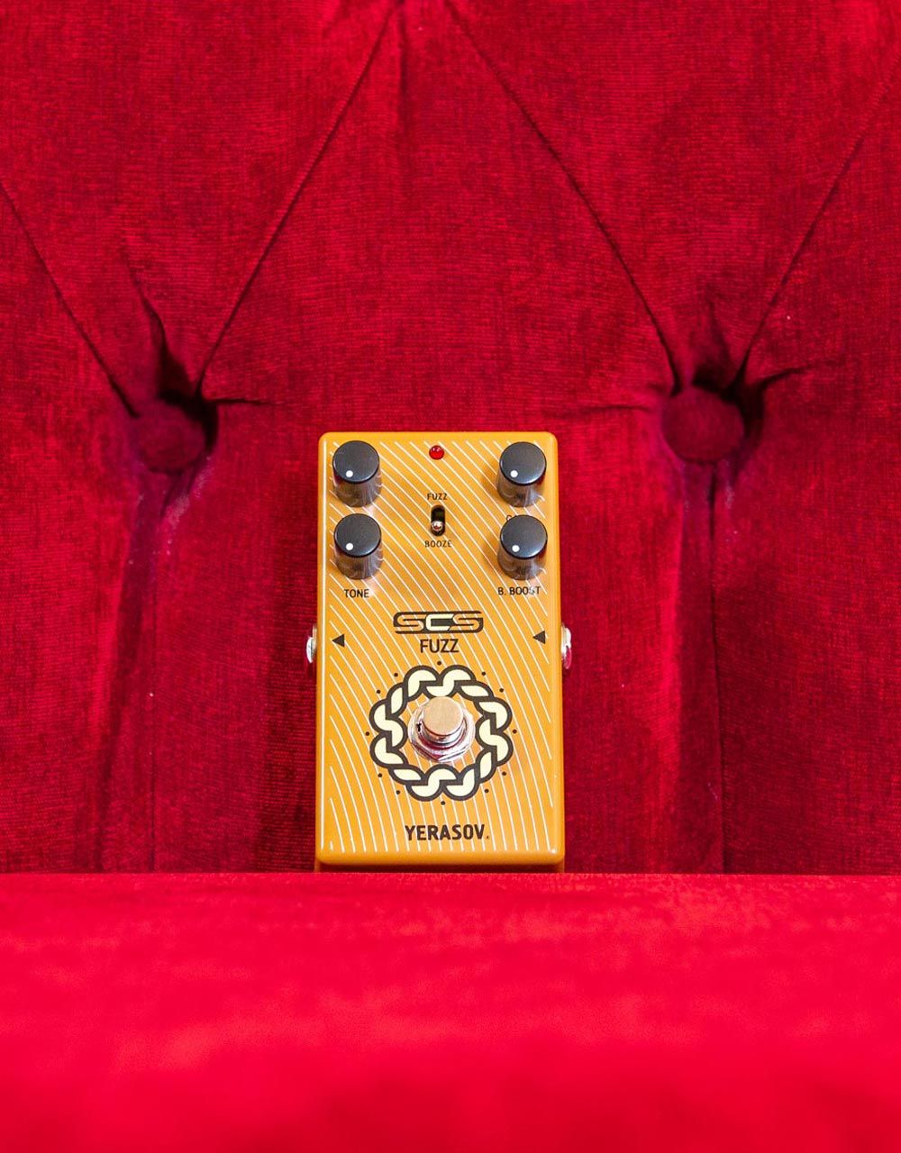Гитарная педаль Yerasov SCS FZ-10, Fuzz - купить в "Гитарном Клубе"