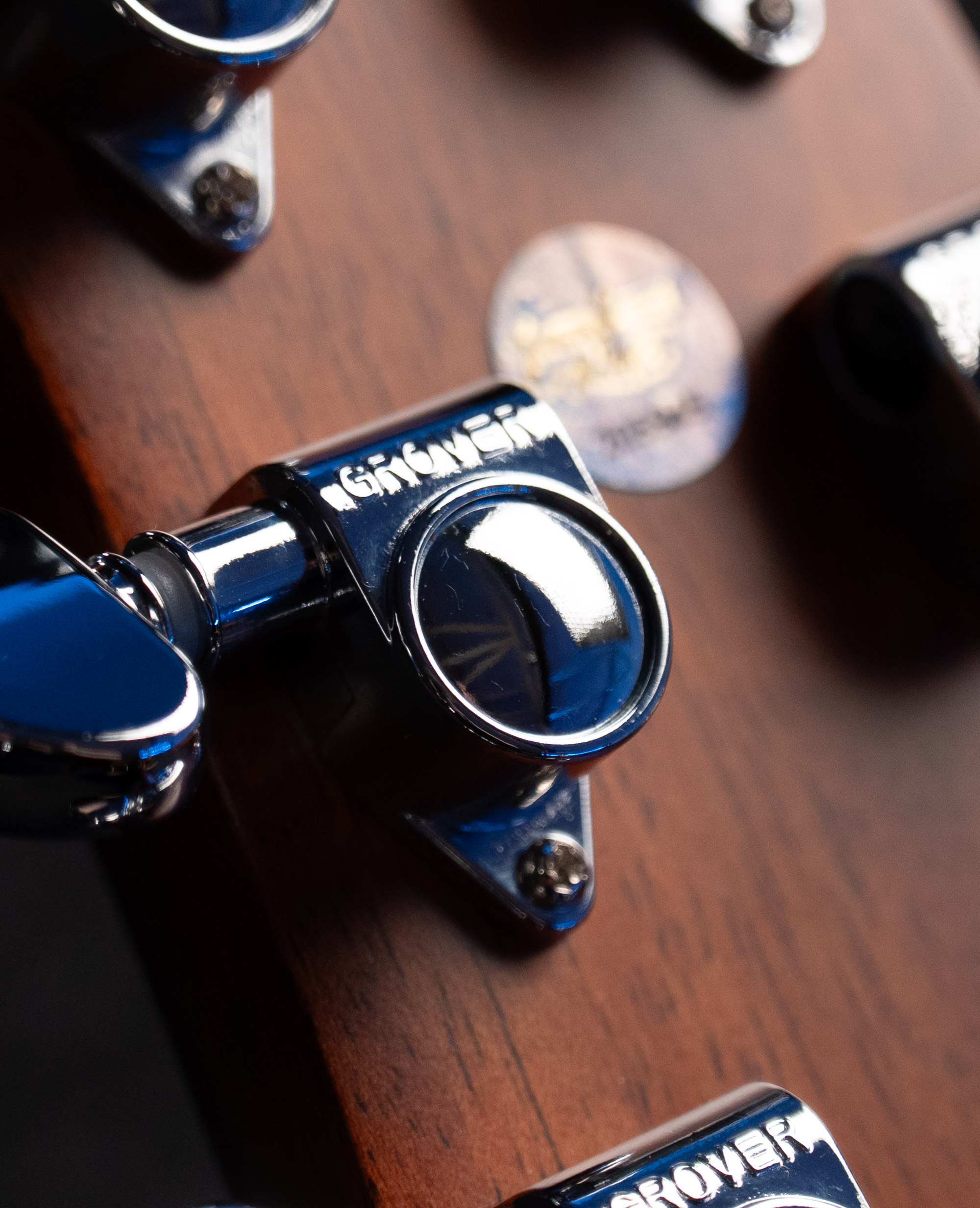 Электроакустическая гитара Crafter STG J-18ce - купить в "Гитарном Клубе"