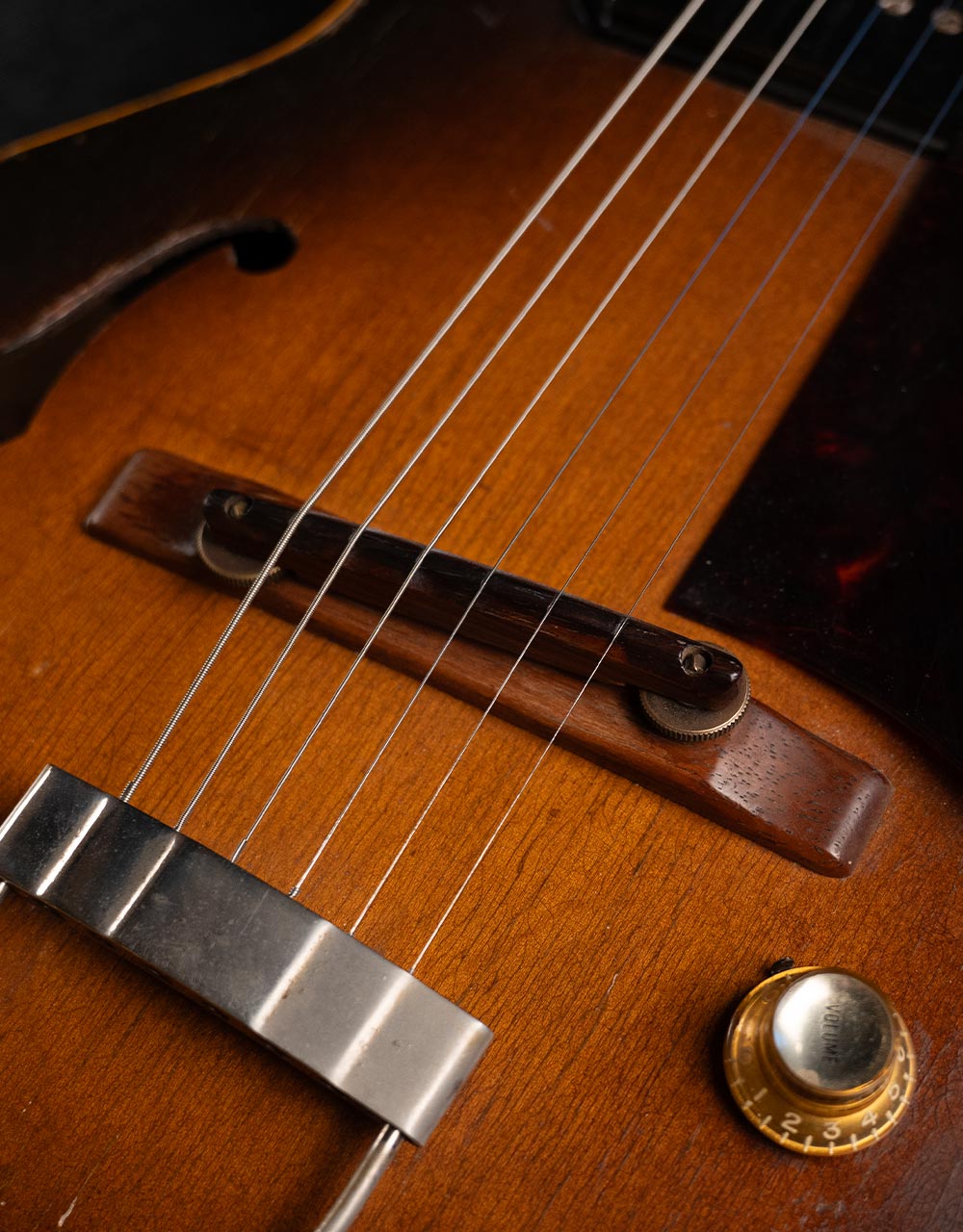 Электрогитара Gibson Es-140 3\4’54 - купить в "Гитарном Клубе"