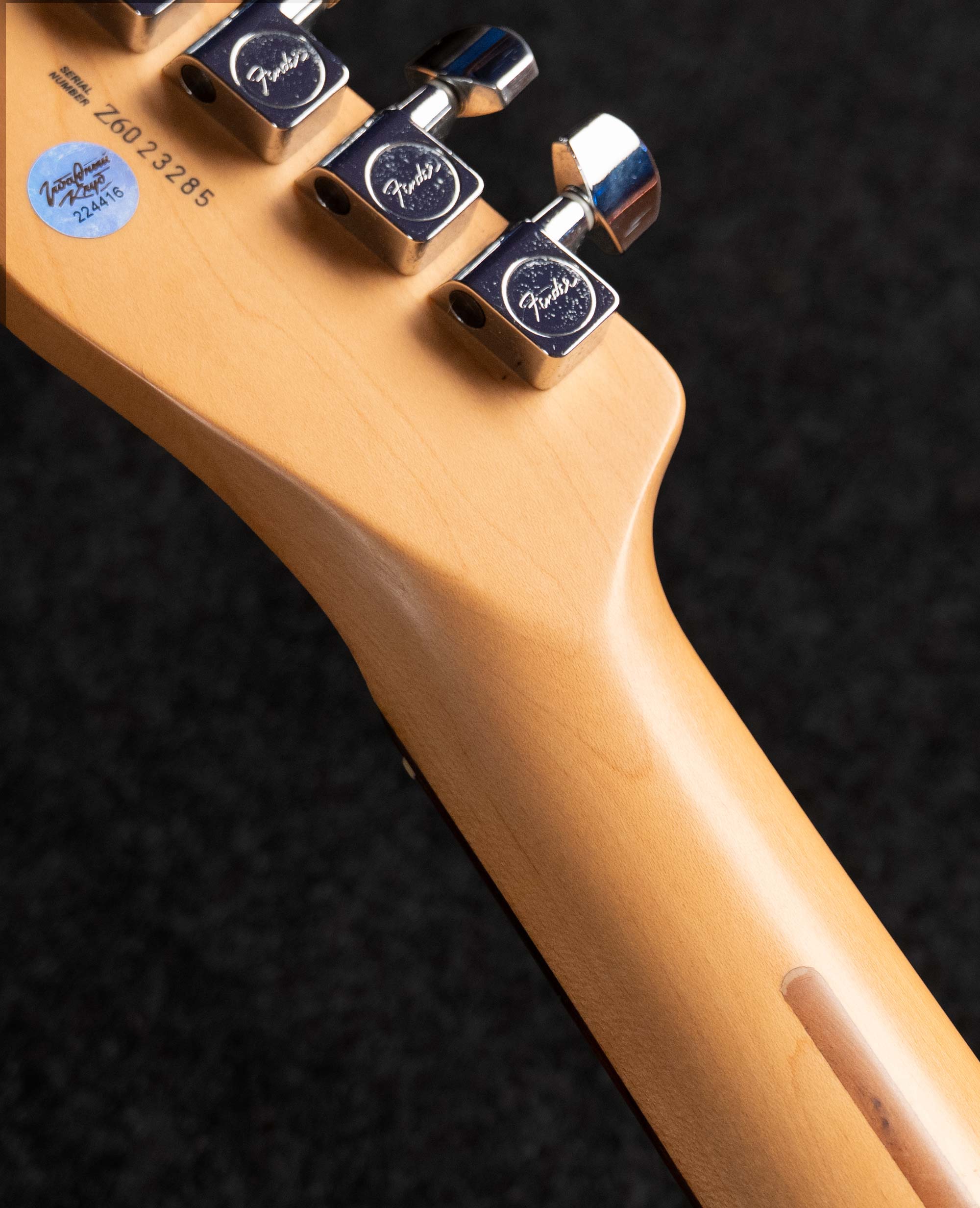 Электрогитара Fender Telecaster Highway’ 06 - купить в "Гитарном Клубе"