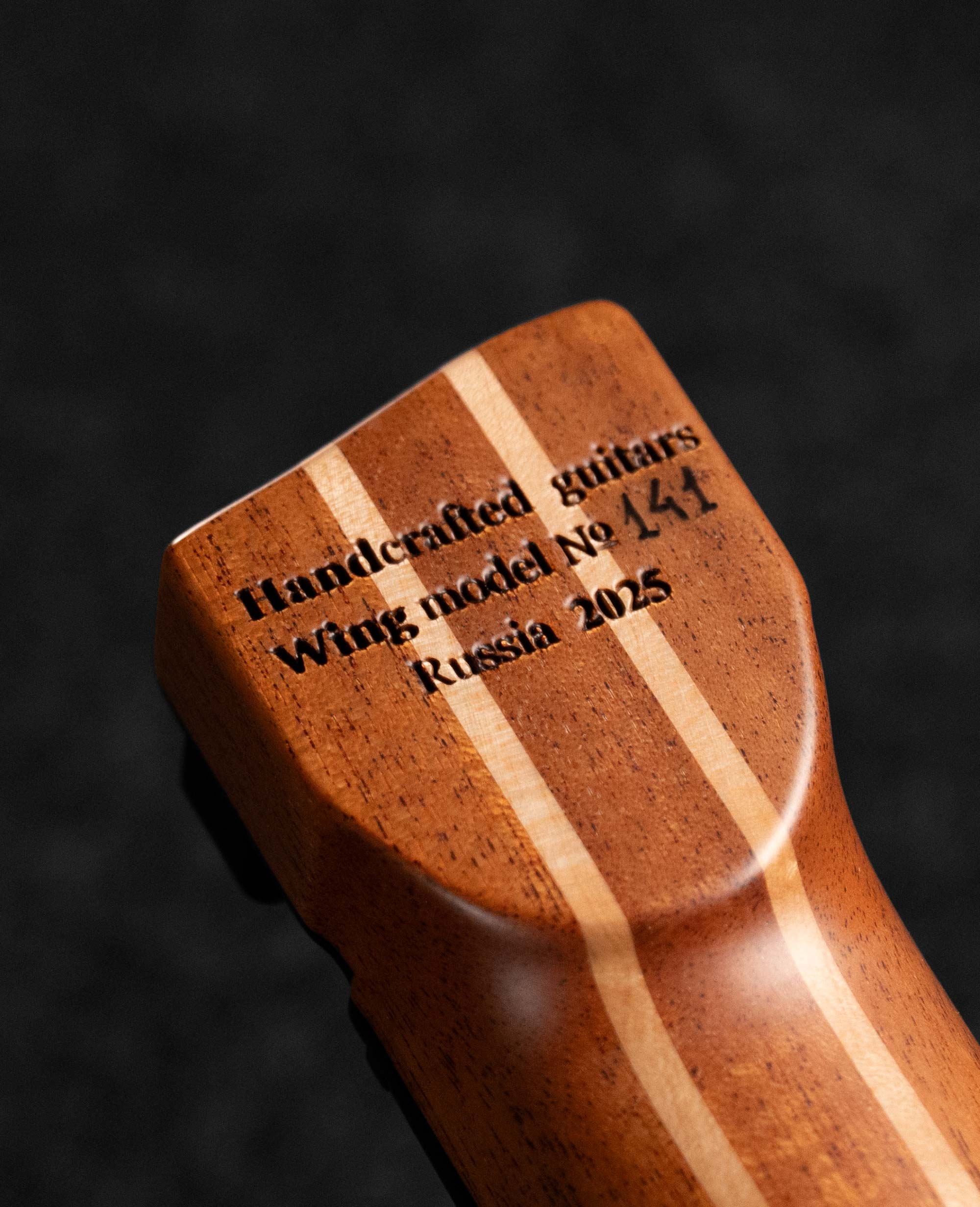 Электрогитара Khmelevsky Wing Red Rocket #141 - купить в "Гитарном Клубе"