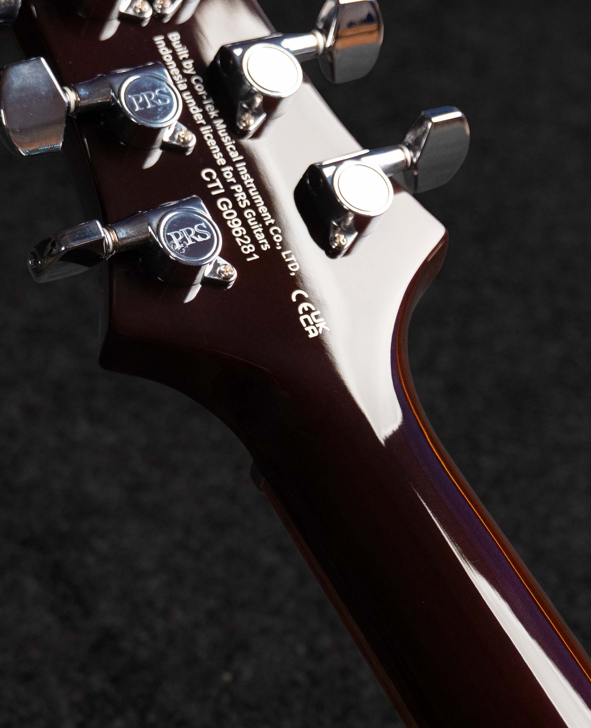 Электрогитара PRS SE CUSTOM 24 ORANGE TIGER SMOKEBURST - купить в "Гитарном Клубе"