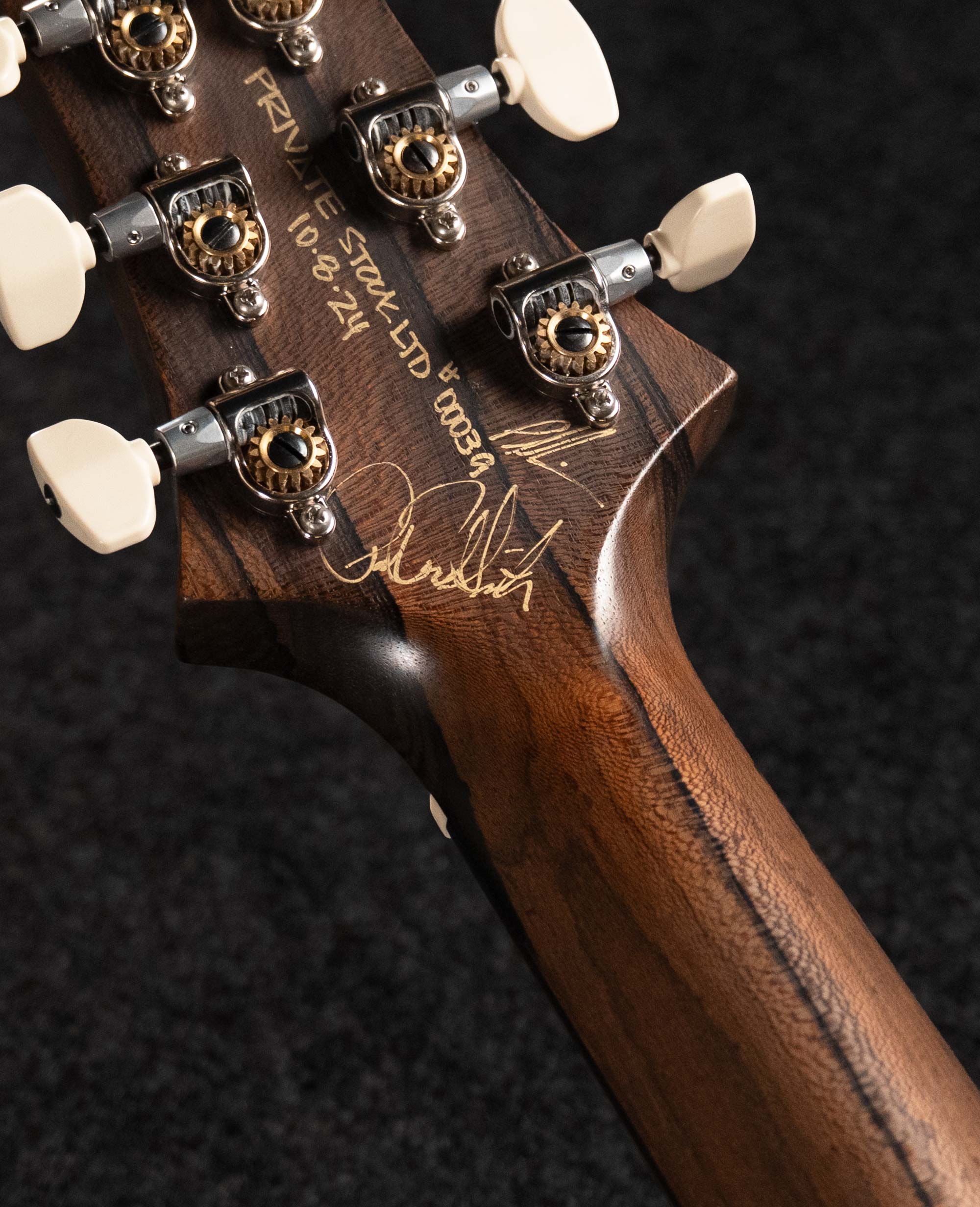 Электрогитара PRS PRIVATE STOCK 40th ANNIVERSARY DRAGON LIMITED - купить в "Гитарном Клубе"