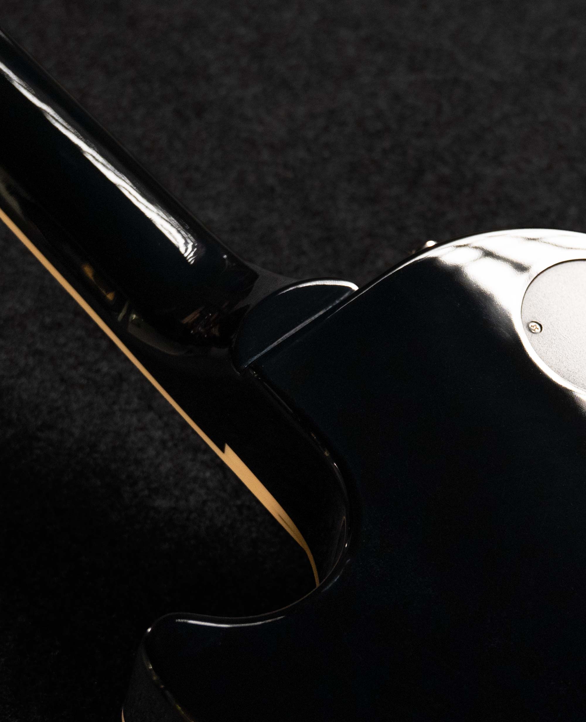 Электрогитара Epiphone Les Paul Standard 60s Ebony - купить в "Гитарном Клубе"