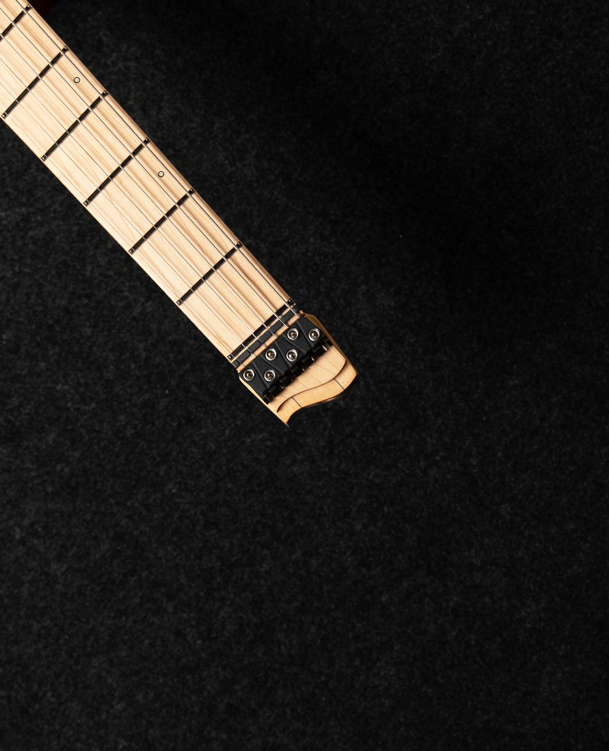 Электрогитара безголовая Strandberg Boden Standard NX 6 Trem Red - купить в "Гитарном Клубе"