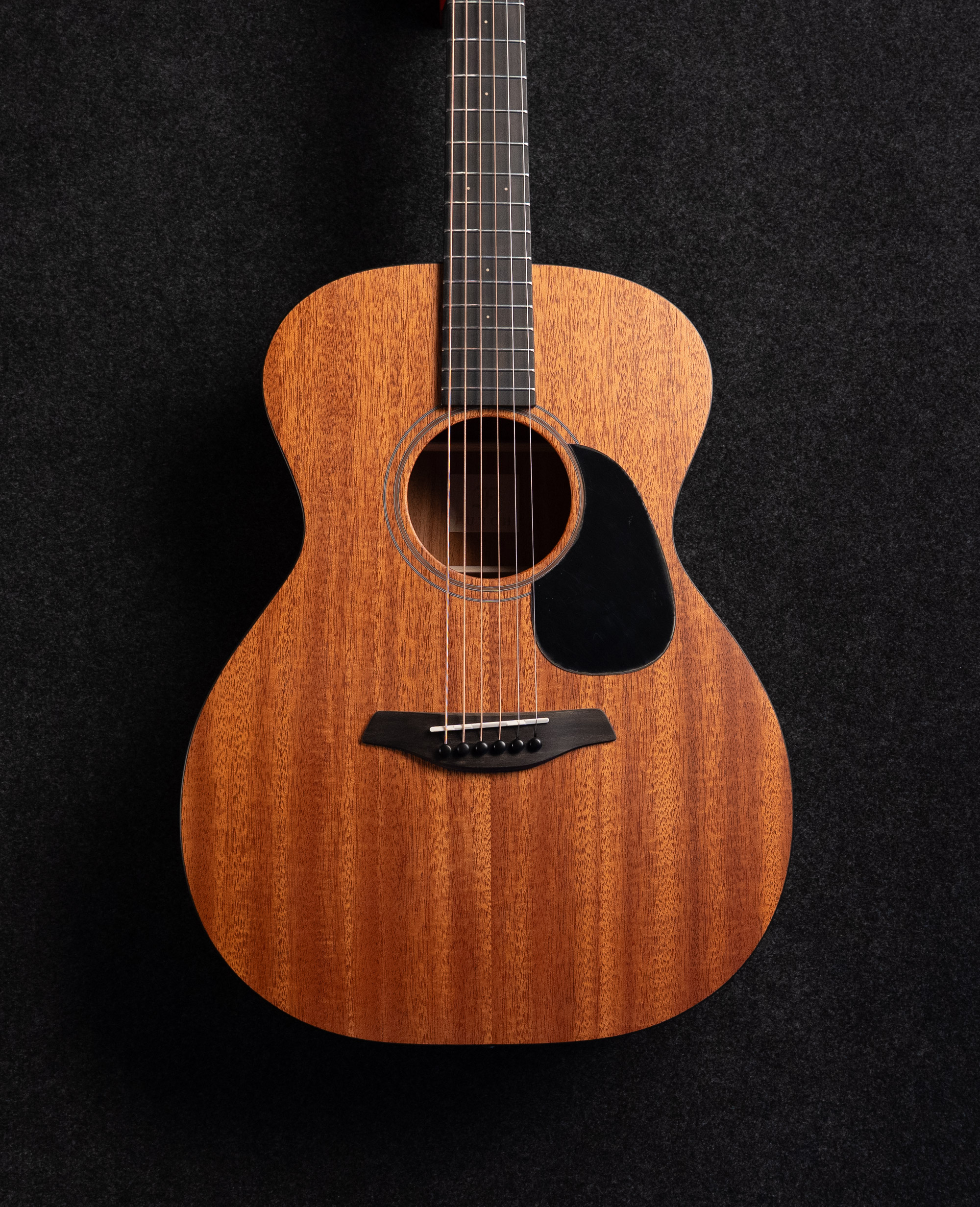 Акустическая гитара FURCH Blue OM-MM - купить в "Гитарном Клубе"