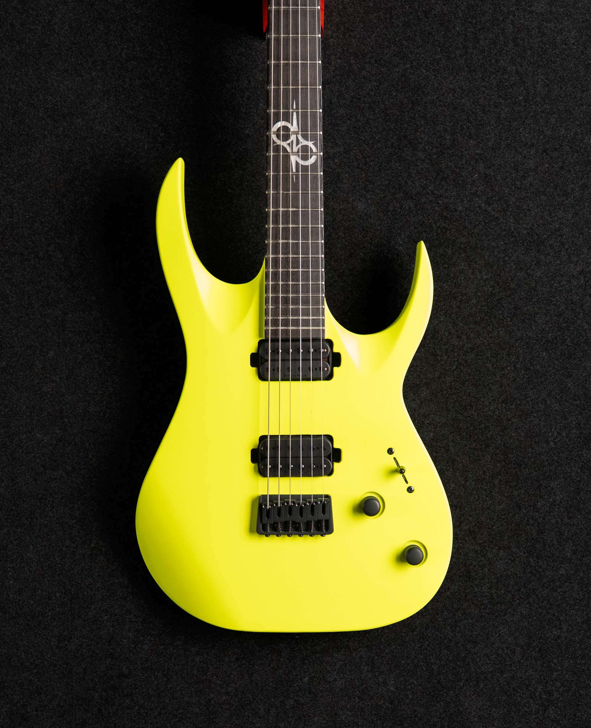 Электрогитара Solar Guitars A2.6LN Lemon Neon - купить в "Гитарном Клубе"