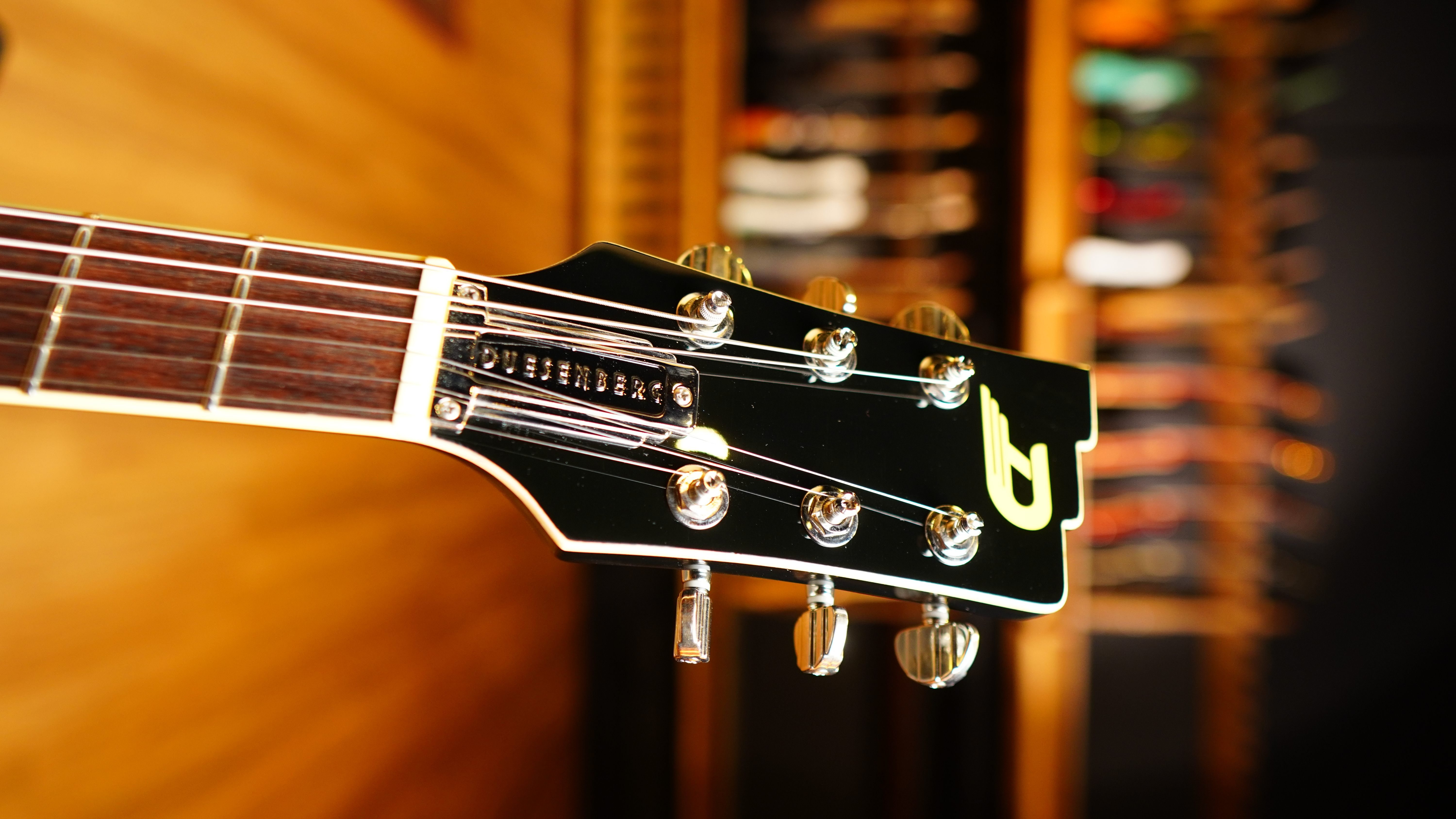 Электрогитара Duesenberg The Senior, Black, `2021 - купить в "Гитарном Клубе"