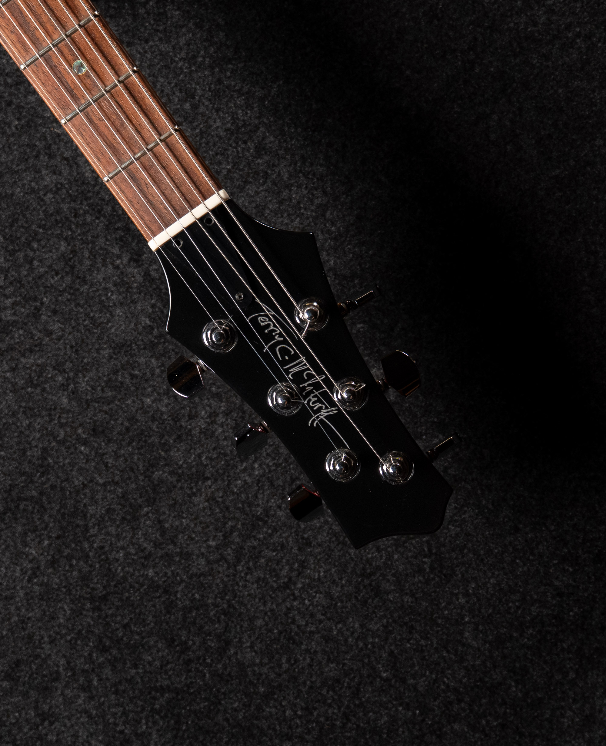 Электрогитара Terry C.Mcinturff Monarch ‘2006 - купить в "Гитарном Клубе"