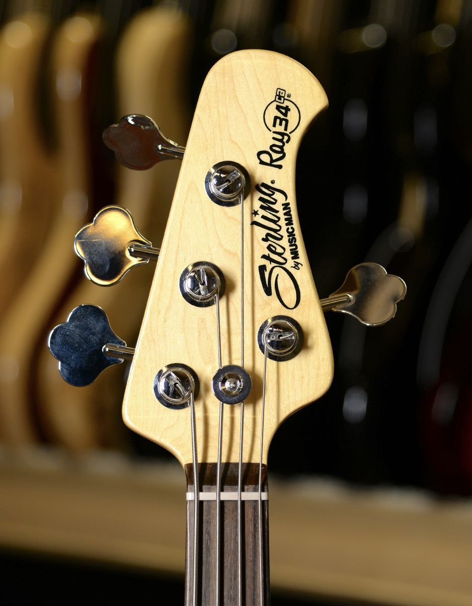 Бас-гитара Sterling RAY34 3-Tone Sunburst - купить в "Гитарном Клубе"