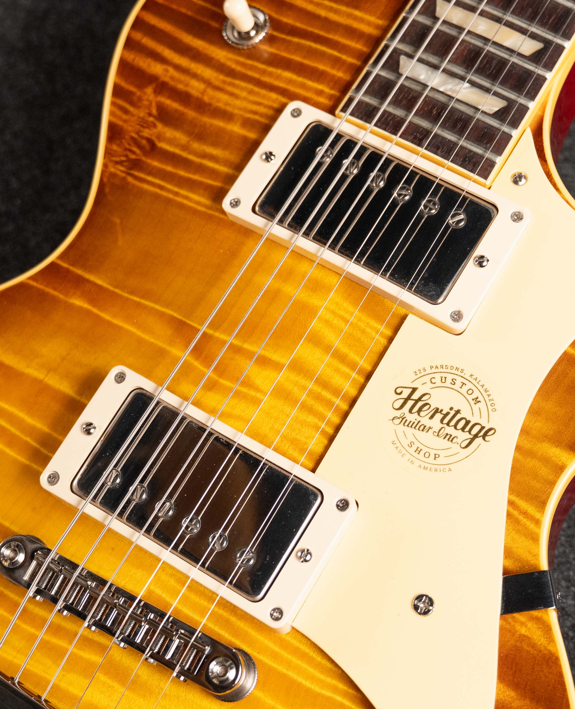 Электрогитара Heritage H-150 Dirty Lemon Burst - купить в "Гитарном Клубе"