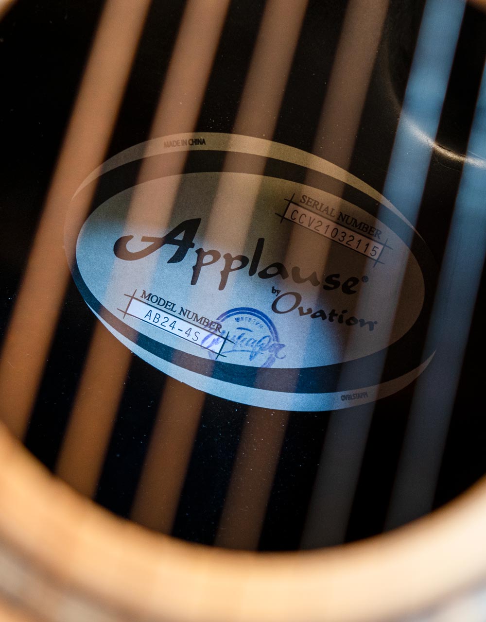 Классическая гитара Ovation Applause AB24CC-4S Balladeer Mid Cutaway Nylon - купить в "Гитарном Клубе"