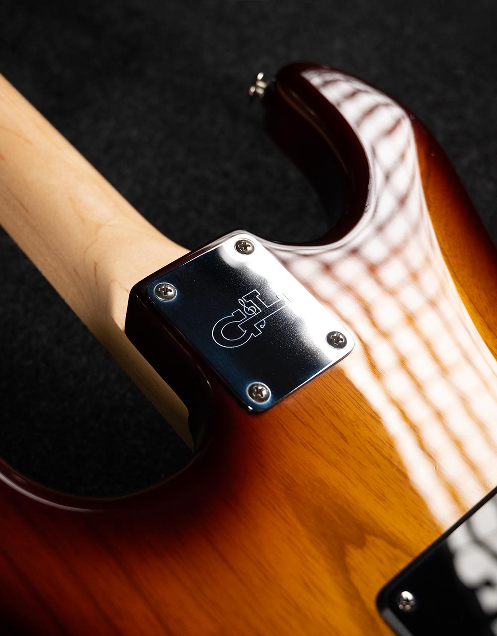 Электрогитара G&L Builder