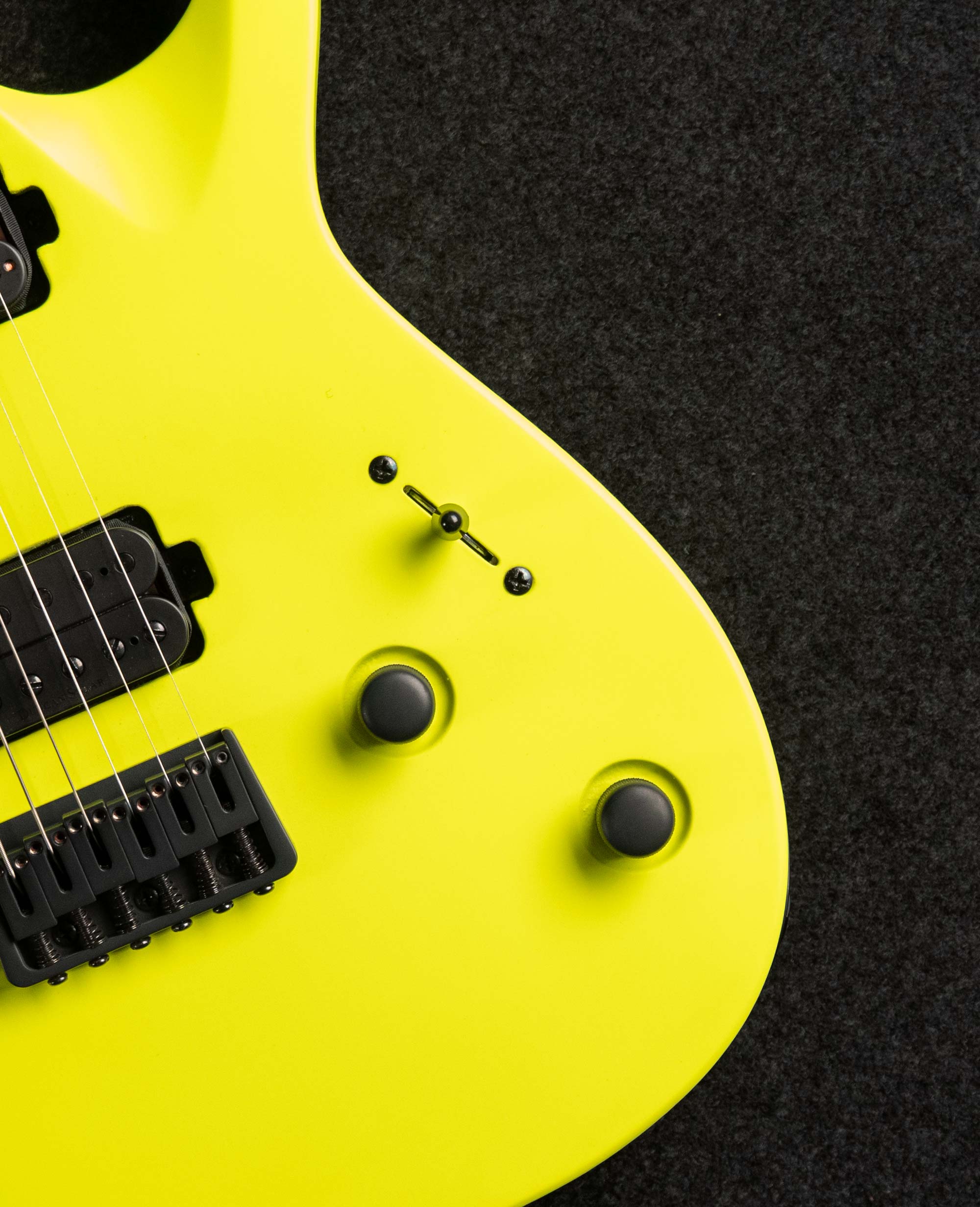 Электрогитара Solar Guitars A2.6LN Lemon Neon - купить в "Гитарном Клубе"