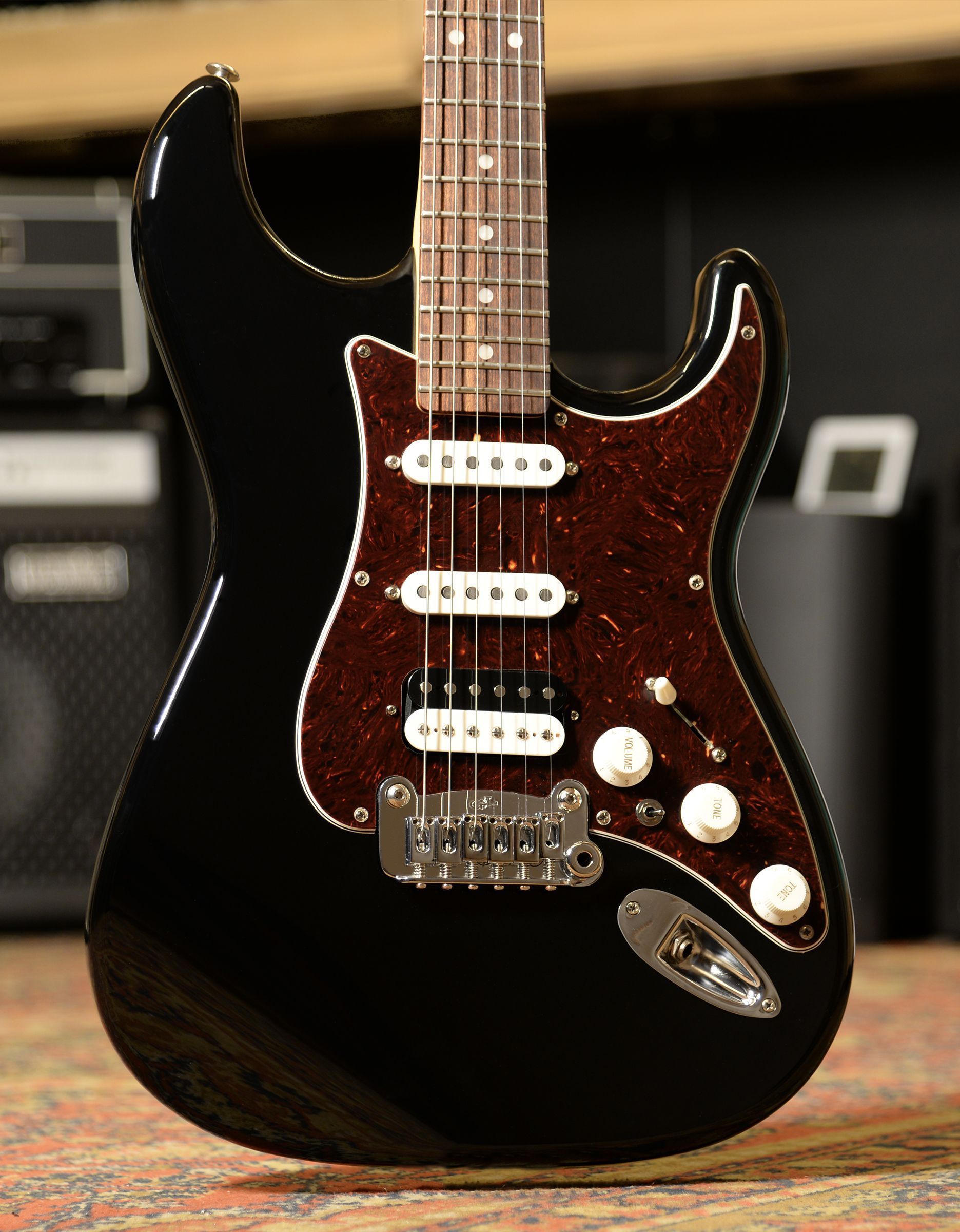 Электрогитара G&L FD Legacy HB Jet Black CR - купить в "Гитарном Клубе"