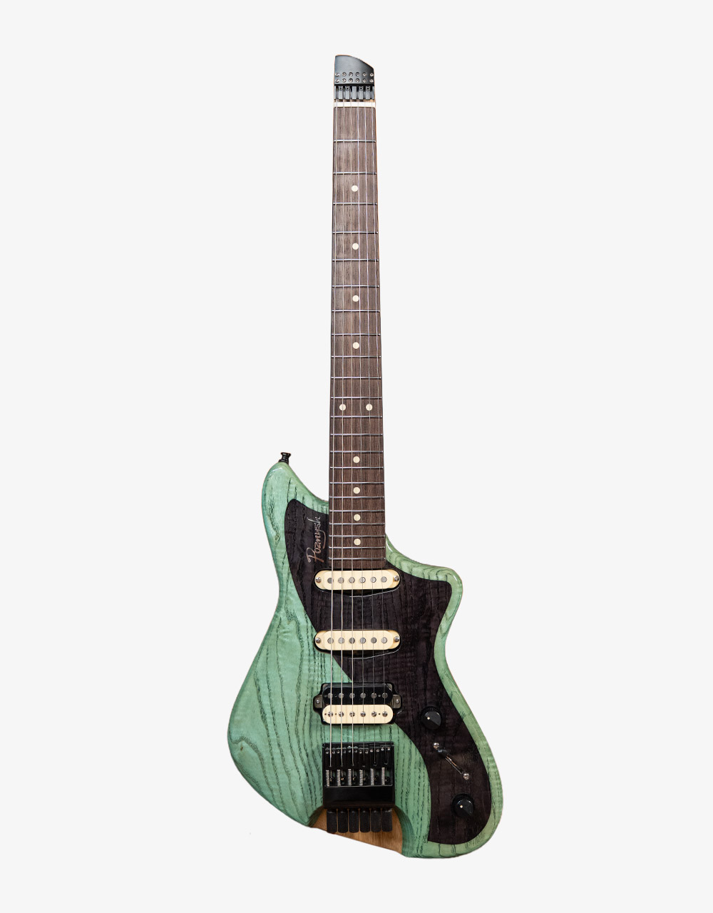 Тревел-электрогитара Poznysh Travel Meteora - купить в "Гитарном Клубе"