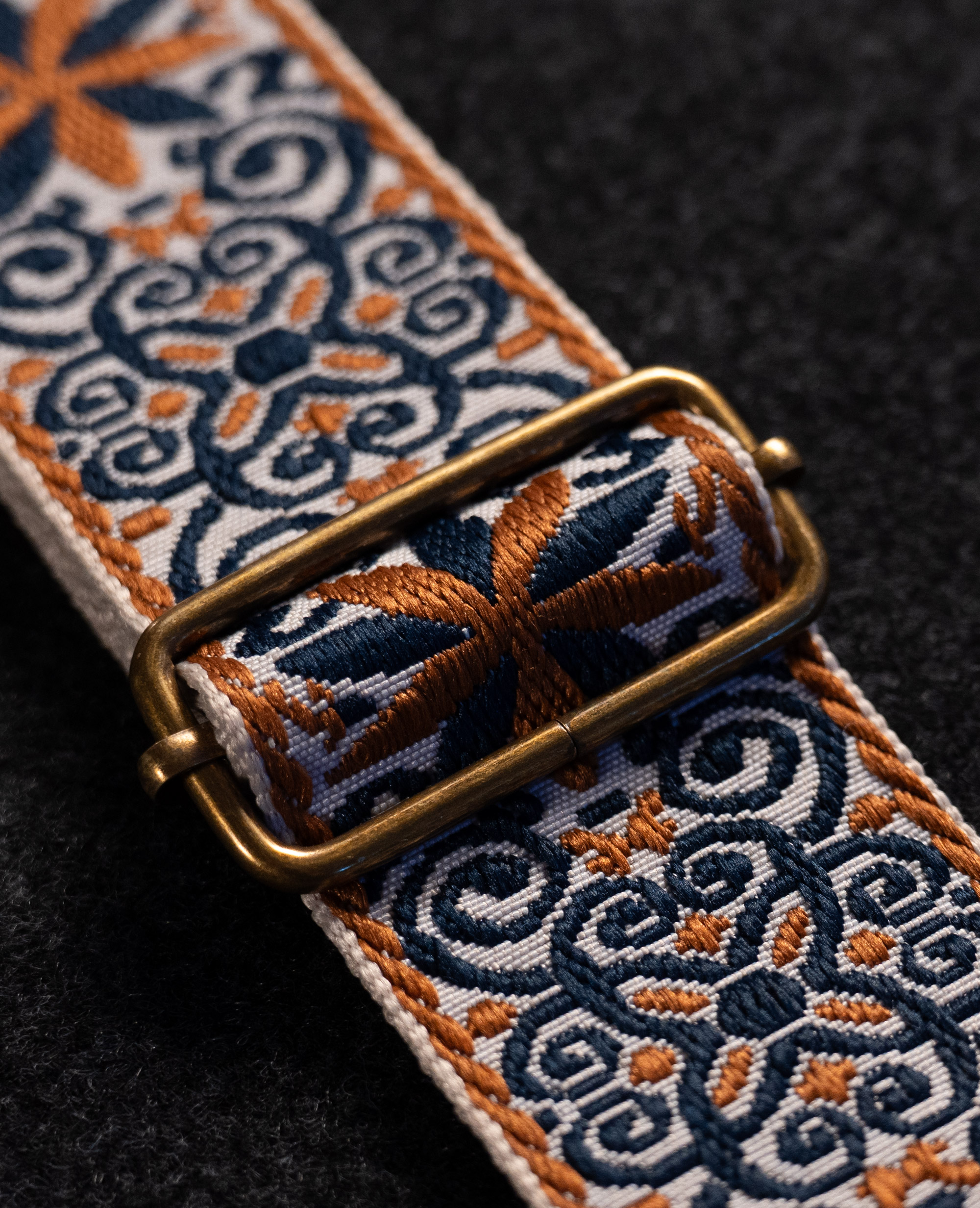 Ремень для гитары Acoustic Union Jacquard, Compass - купить в "Гитарном Клубе"