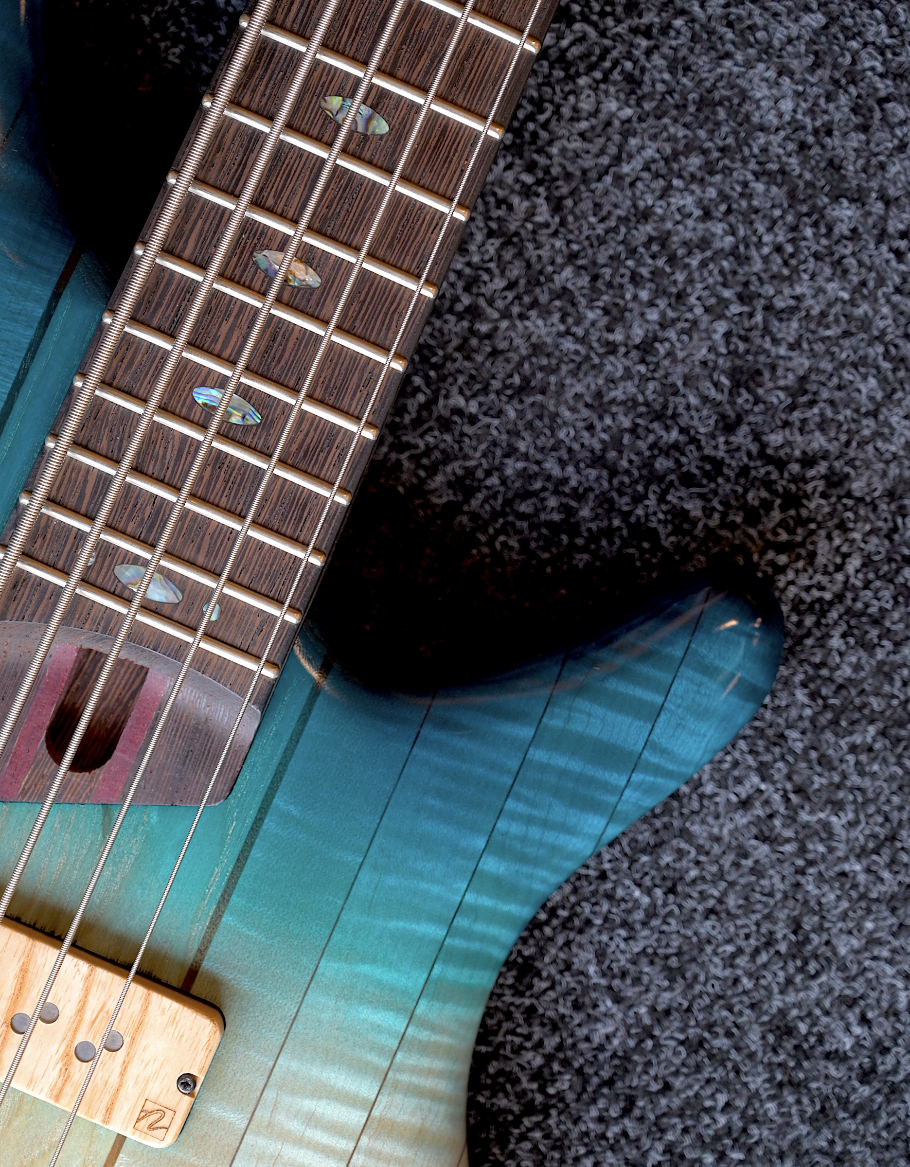 Бас-гитара Ibanez SR5CMLTD-CIL - купить в "Гитарном Клубе"