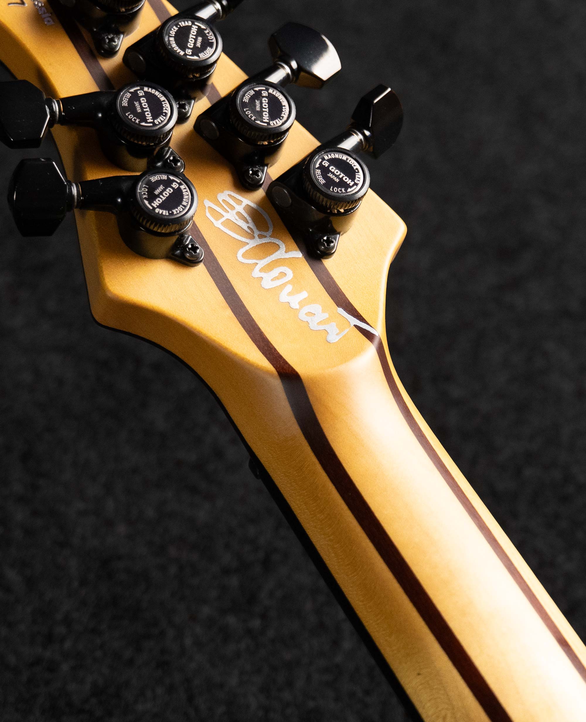 Электрогитара Khmelevsky Suncaster 26 007 - купить в "Гитарном Клубе"