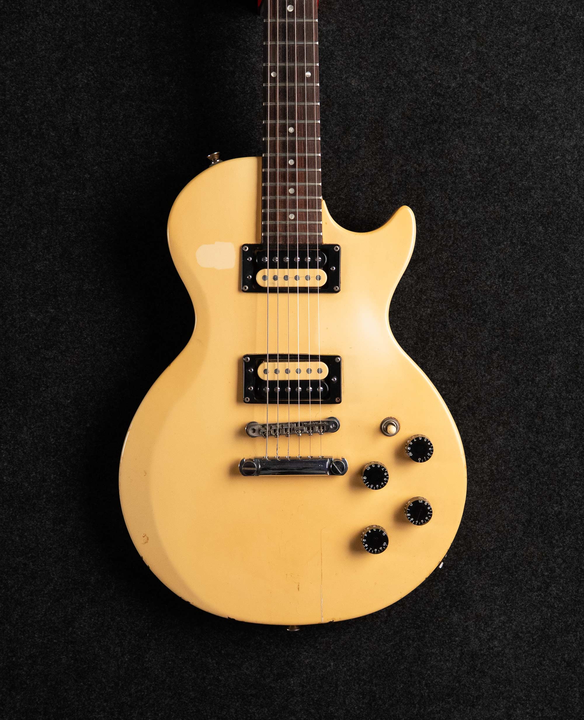 Электрогитара Gibson Les Paul Sonex, 1985 - купить в "Гитарном Клубе"
