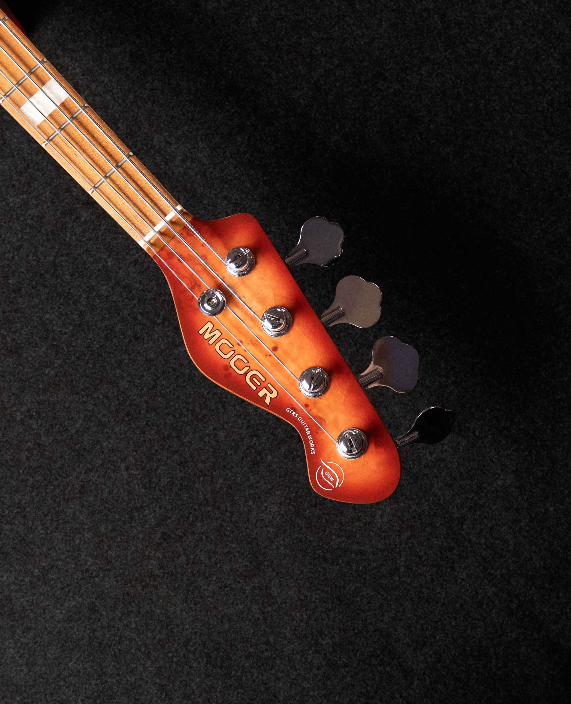 Бас-гитара Mooer MBJ420 Red Burst - купить в "Гитарном Клубе"