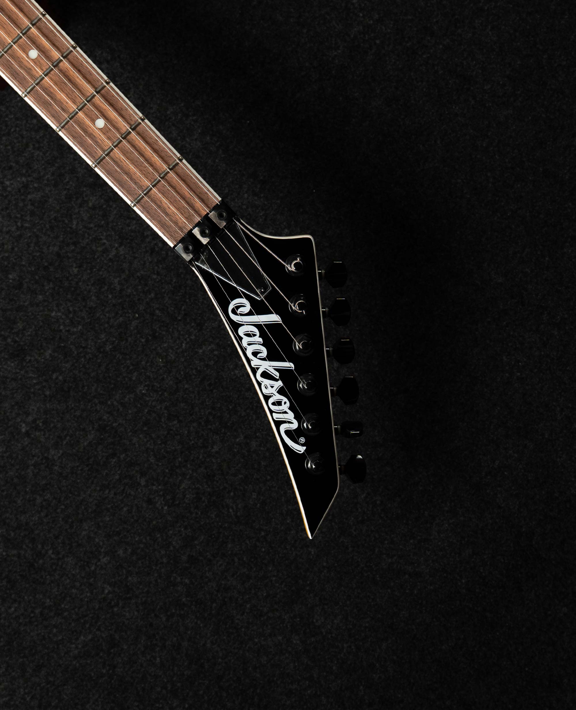 Электрогитара Jackson SL1X Soloist X Ser.Cab Yellow - купить в "Гитарном Клубе"