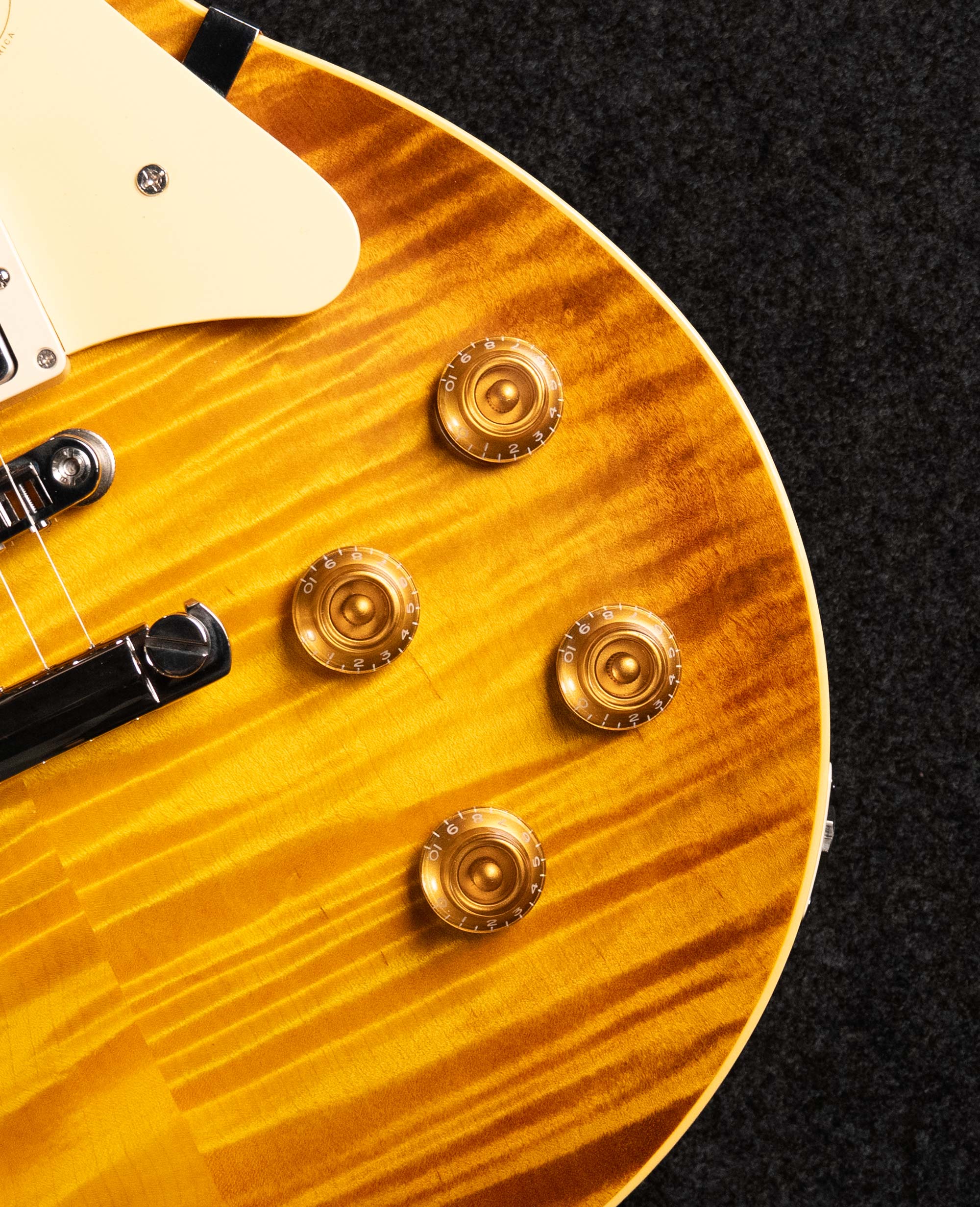 Электрогитара Heritage H-150 Dirty Lemon Burst - купить в "Гитарном Клубе"