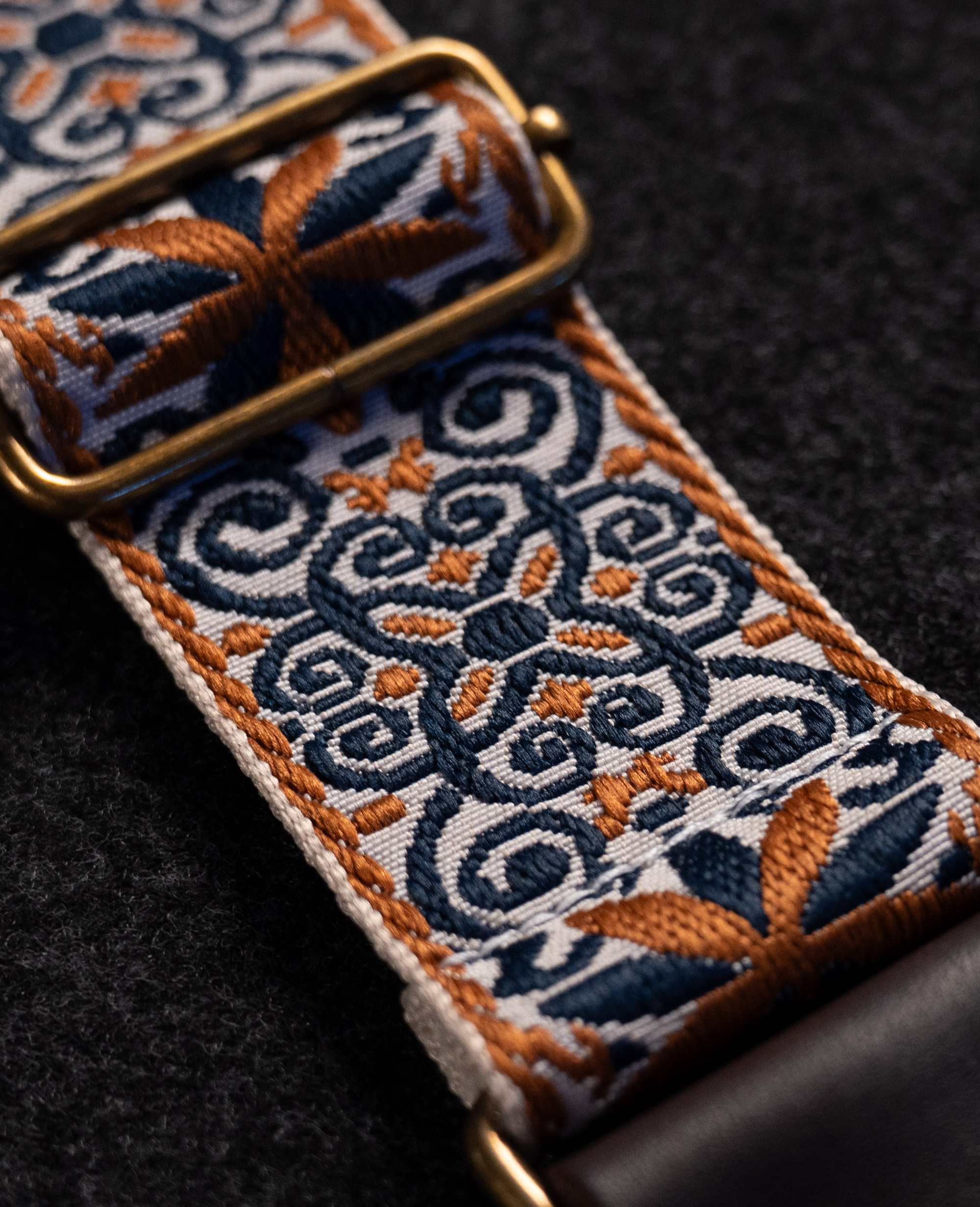 Ремень для гитары Acoustic Union Jacquard, Compass - купить в "Гитарном Клубе"