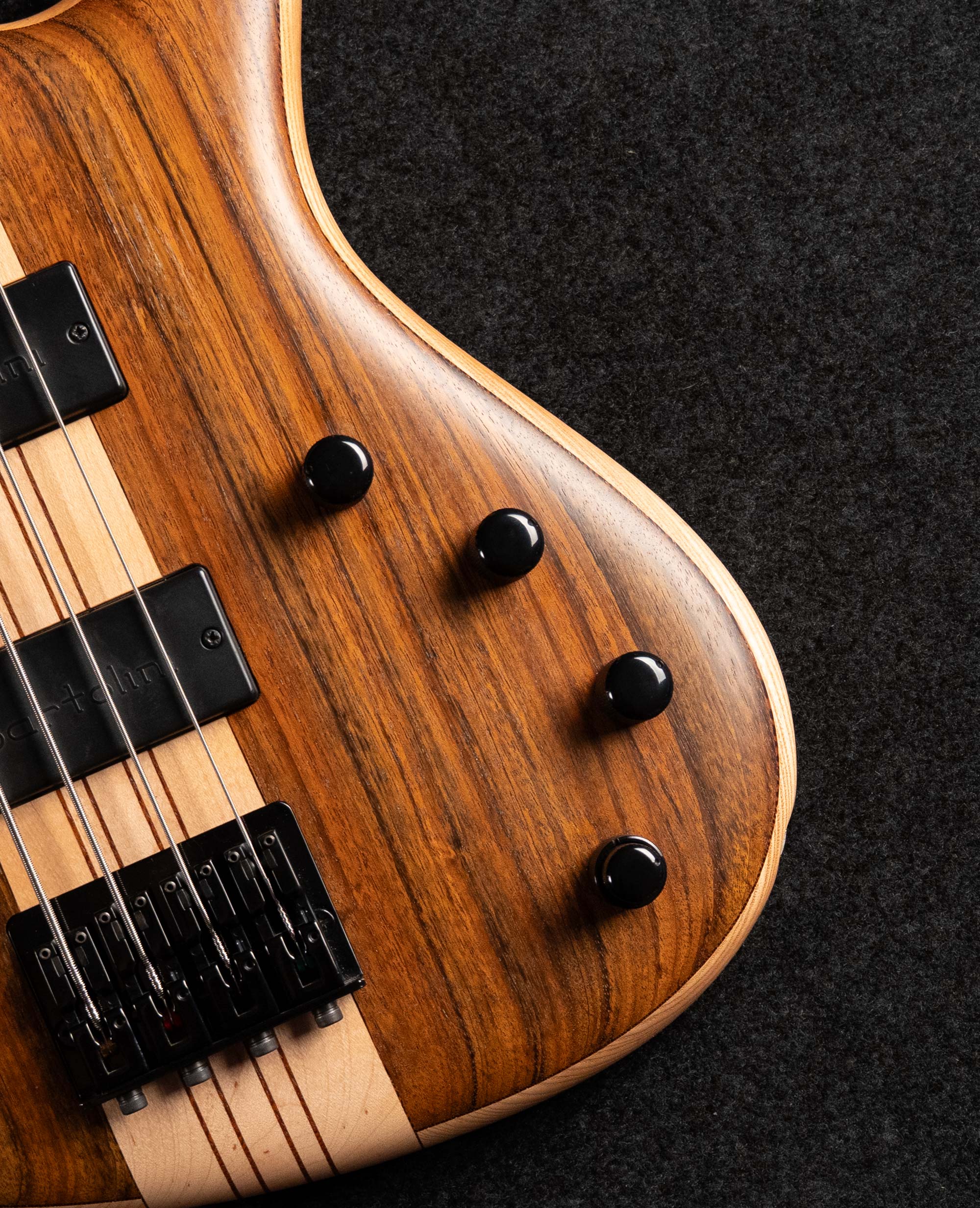 Бас-гитара Mayones Prestige 4 Custom - купить в "Гитарном Клубе"