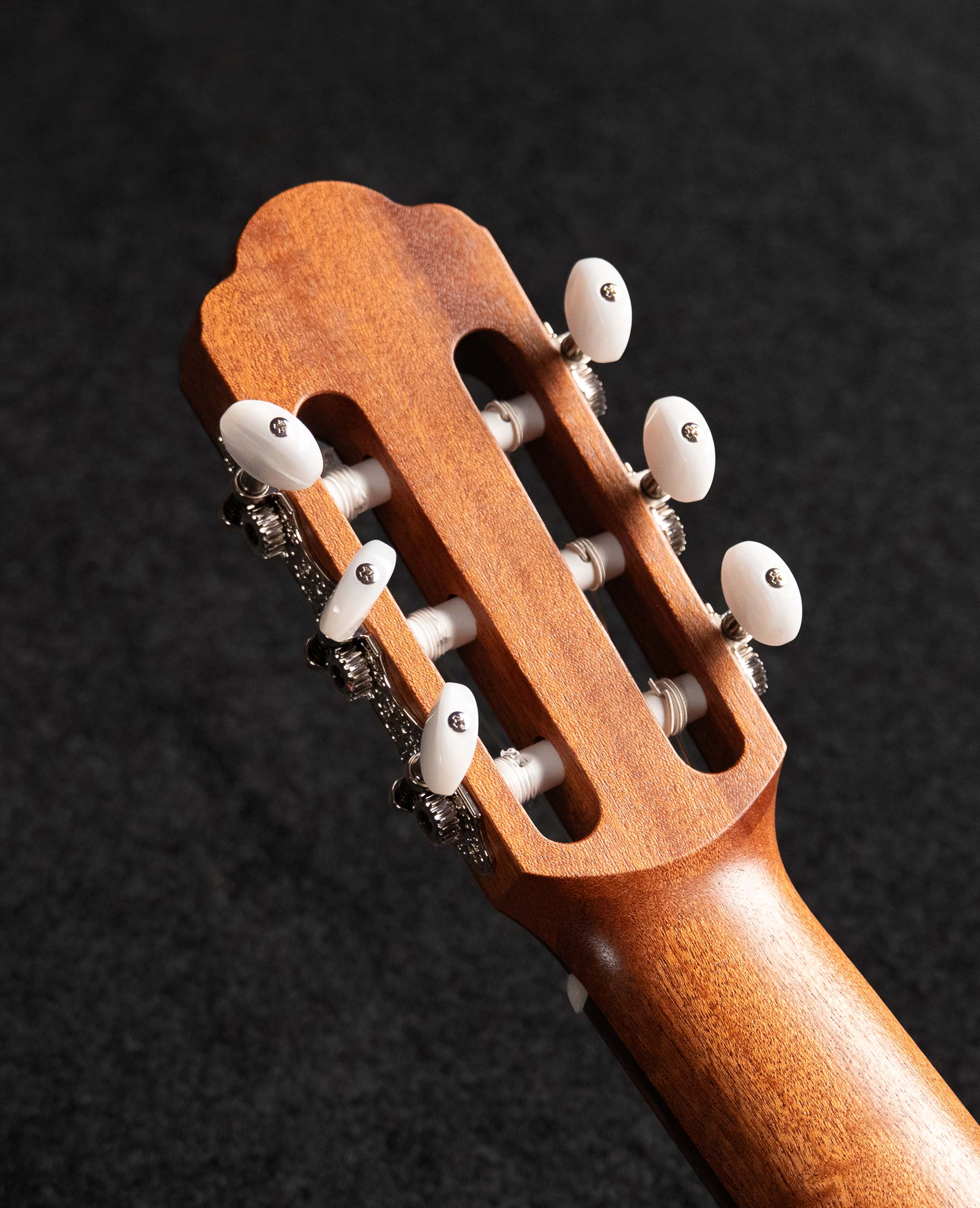 Классическая гитара New Tone Смородина CL S CT N C - купить в "Гитарном Клубе"