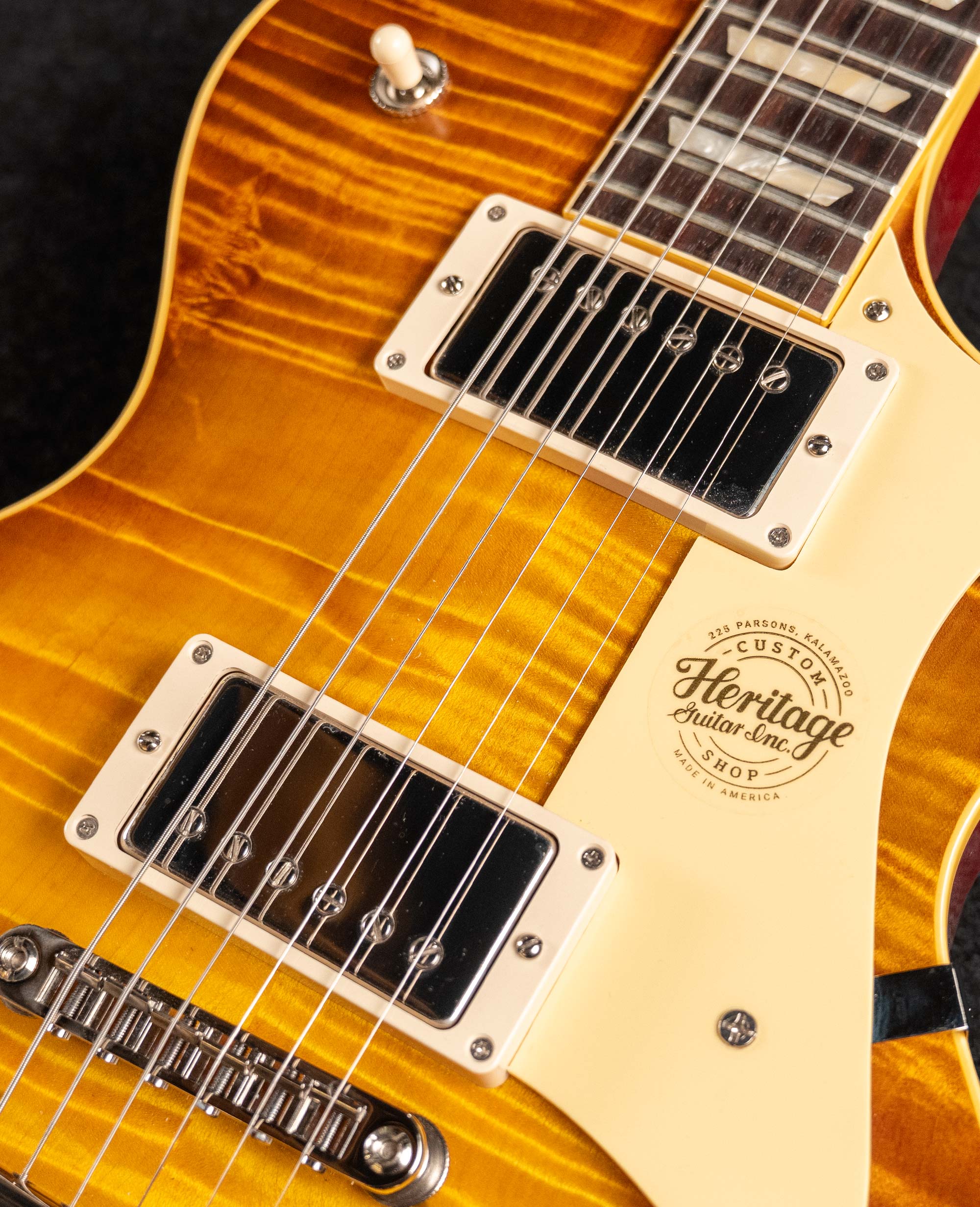 Электрогитара Heritage Custom Core H-150 Dirty Lemon Burst - купить в "Гитарном Клубе"