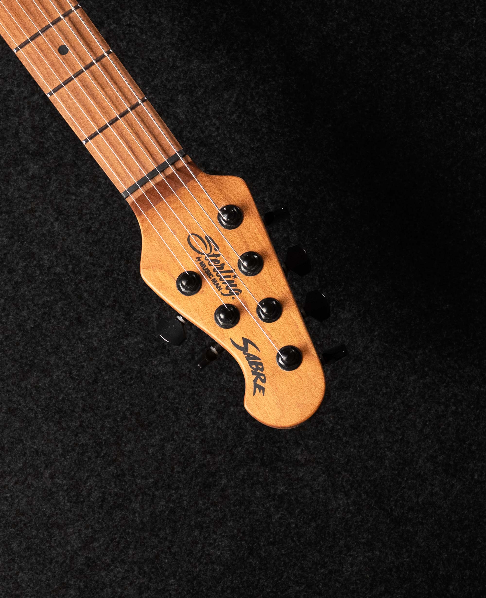 Электрогитара Sterling Sabre in Cobra Burst - купить в "Гитарном Клубе"