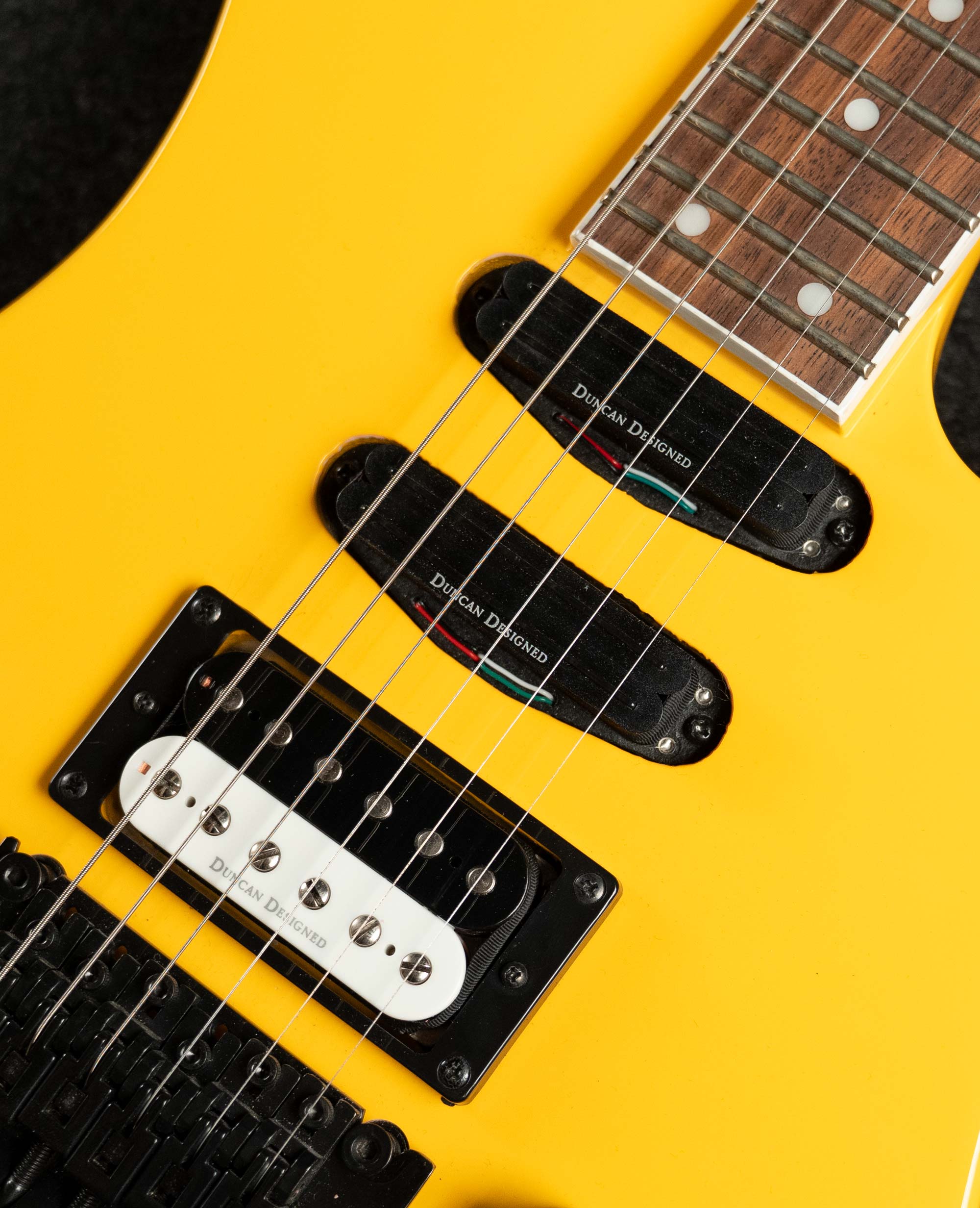 Электрогитара Jackson SL1X Soloist X Ser.Cab Yellow - купить в "Гитарном Клубе"