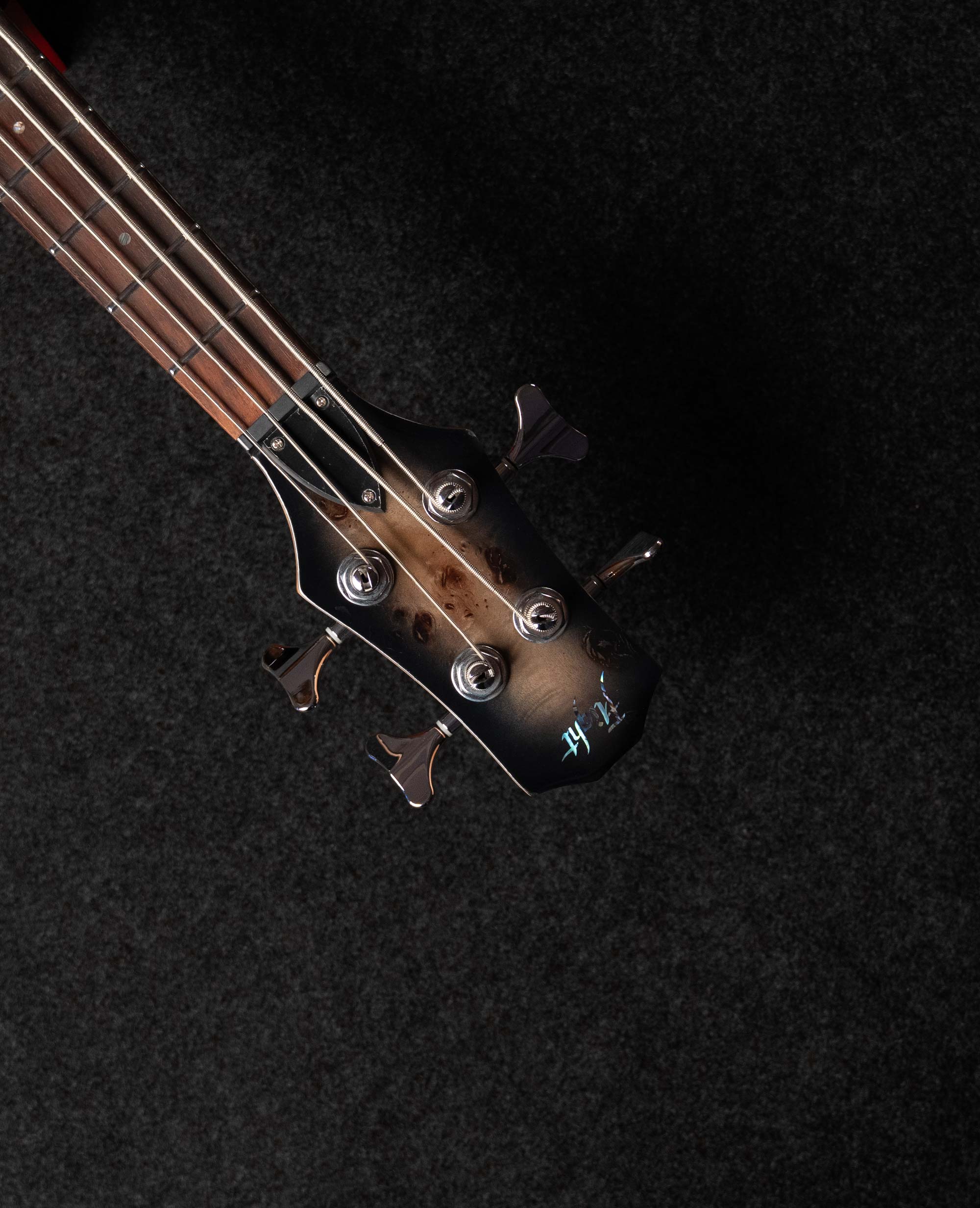 Бас-гитара уменьшенная Flight Mini Bass PBR - купить в "Гитарном Клубе"