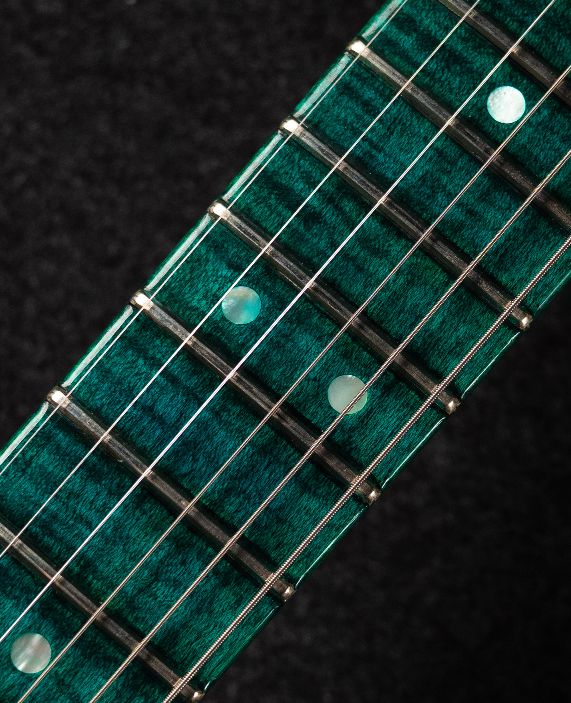 Электрогитара Fender Custom Shop Masterbuilt Yuriy Shishkov Green Stratocaster, 07 - купить в "Гитарном Клубе"